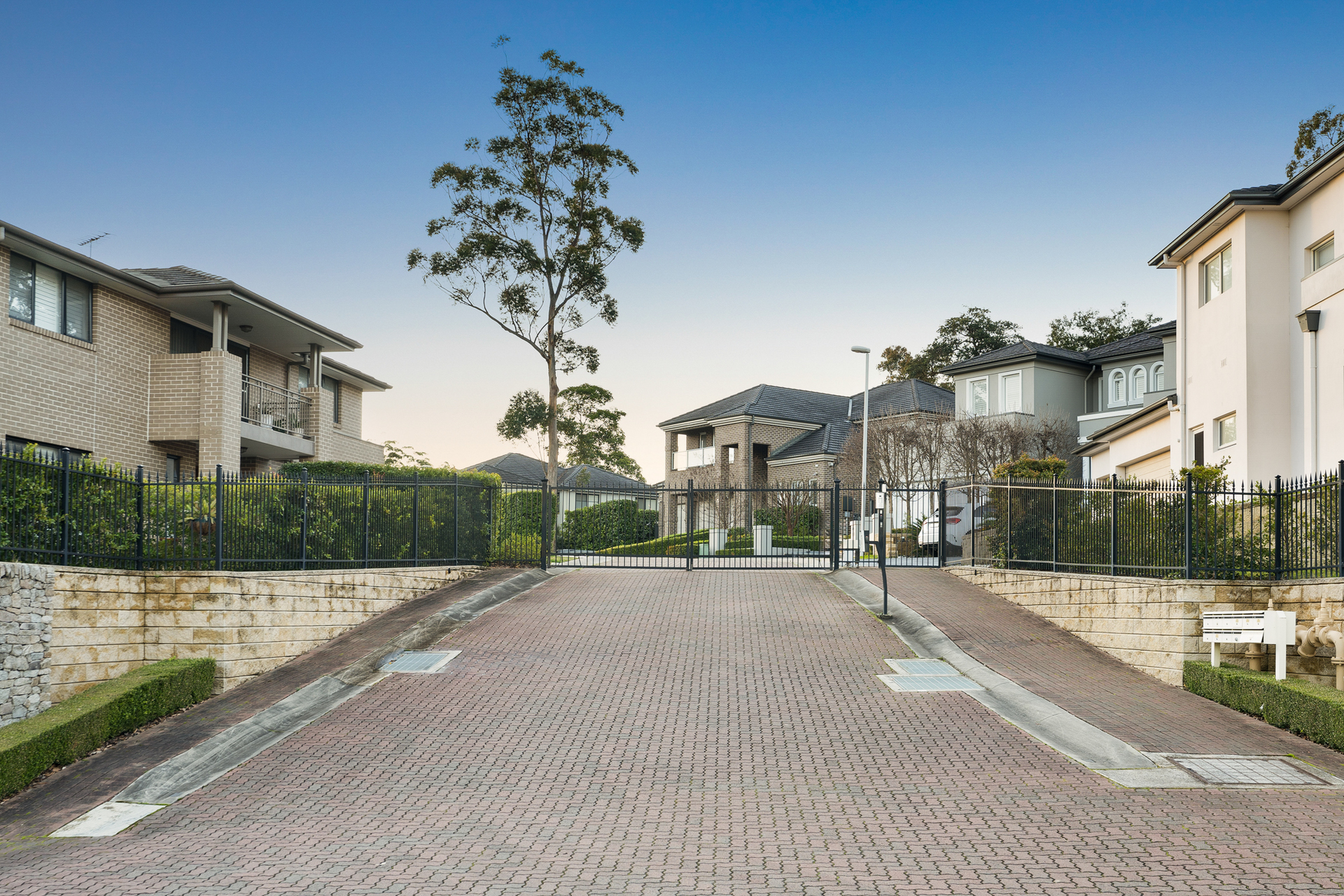 8 Rogans Rise, Castle Hill, Nsw, 2154 - Image 9