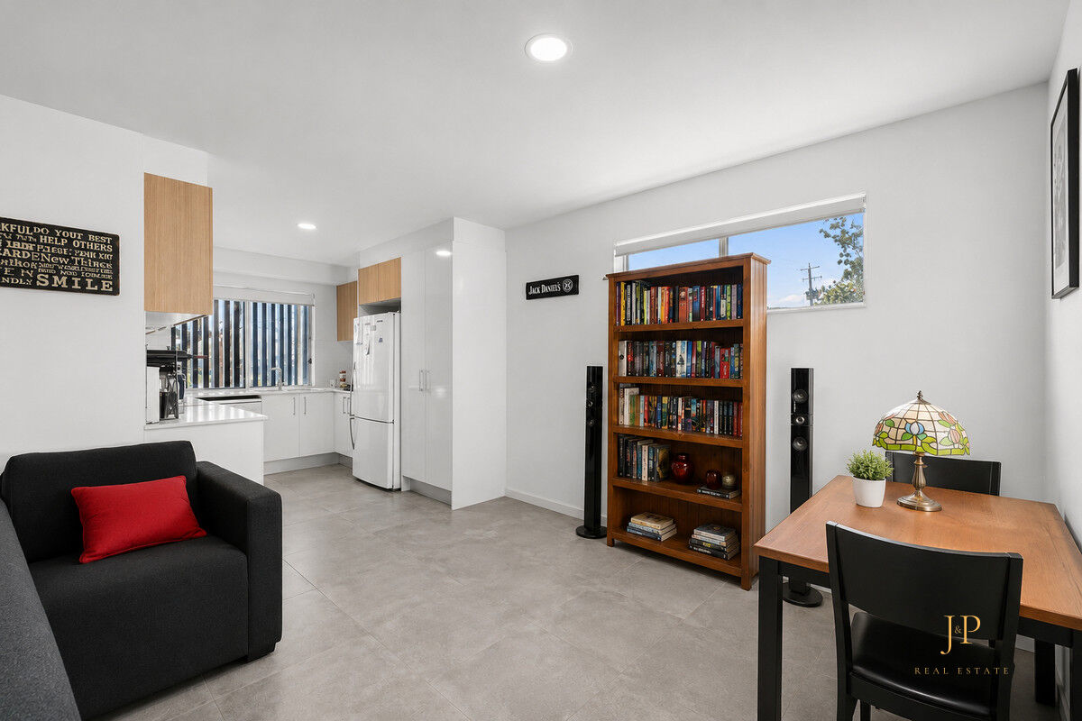 2-bedroom unit at Arise Birkdale 2 159 Birkdale Road, Birkdale QLD 4159, Redland, Queensland