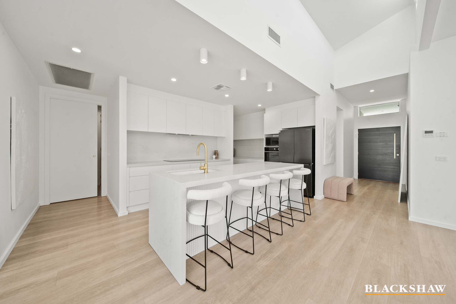 4 CONNOLLY STREET, Googong NSW 2620 - Image 8