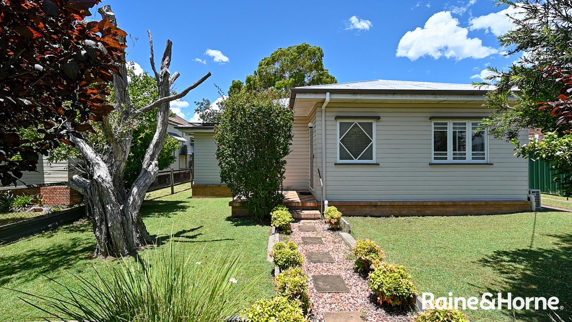 3-bedroom house at 90 Albion Street, Warwick, QLD 4370, Southern Downs, Queensland