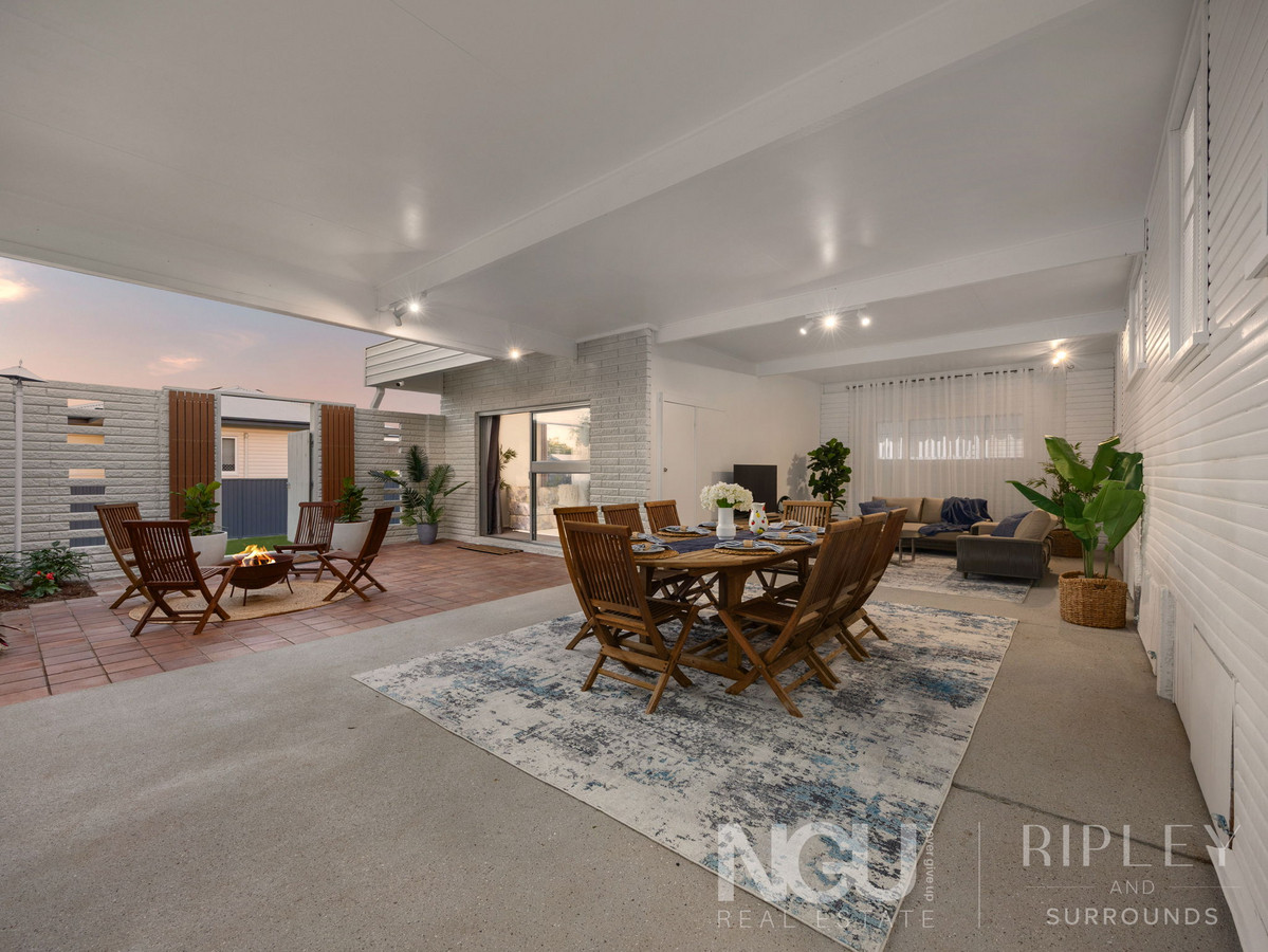 74 WHITEHILL ROAD, Eastern Heights QLD 4305 - Image 2