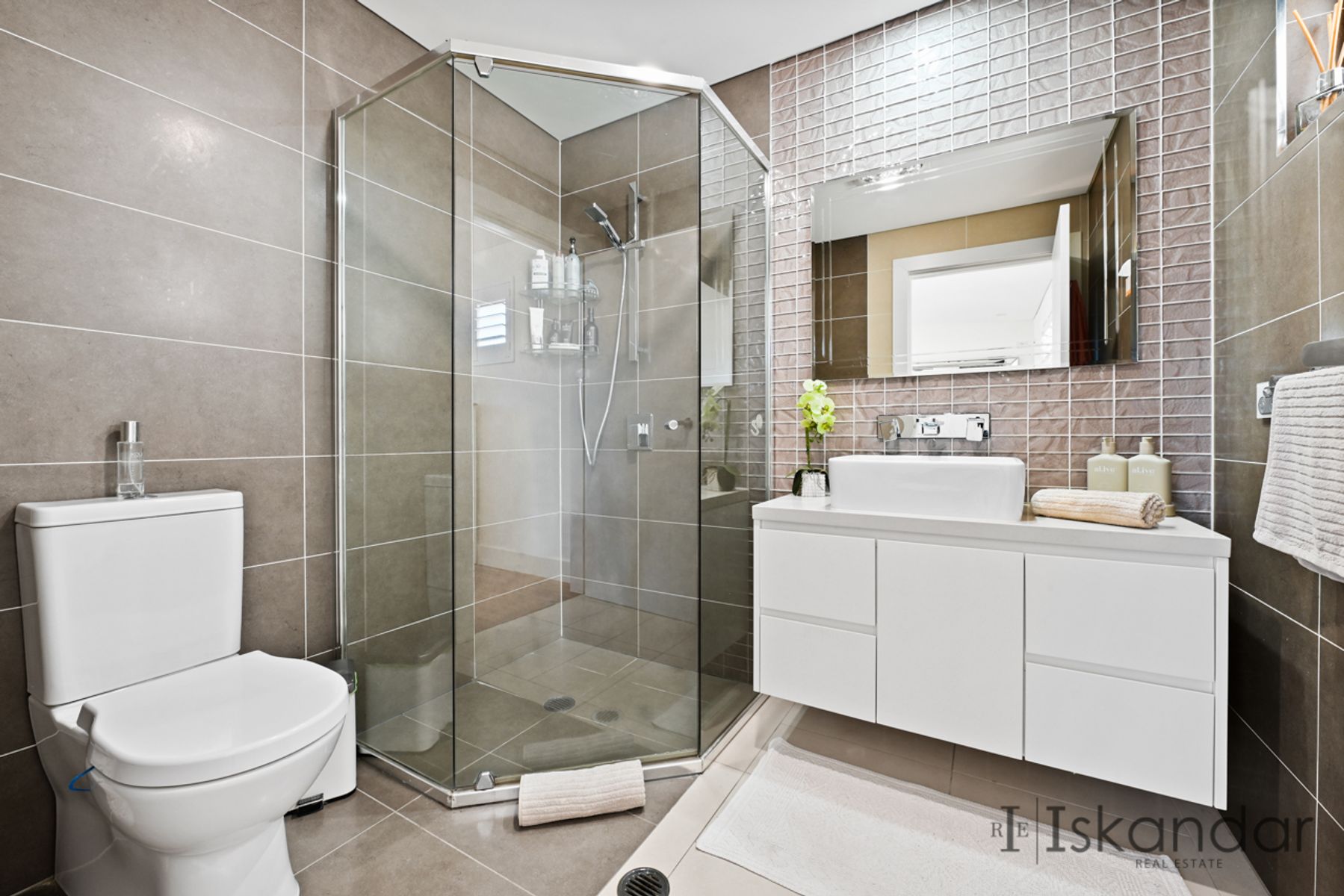 4-bedroom house at 16 Fuller Avenue, Earlwood, NSW 2206, Canterbury-Bankstown, New South Wales