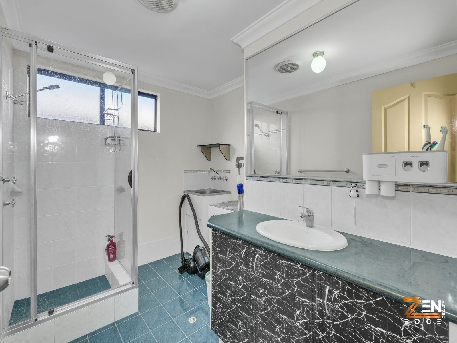 3-bedroom unit at 6/32 Mason Street, Cannington, WA 6107, Canning, Western Australia