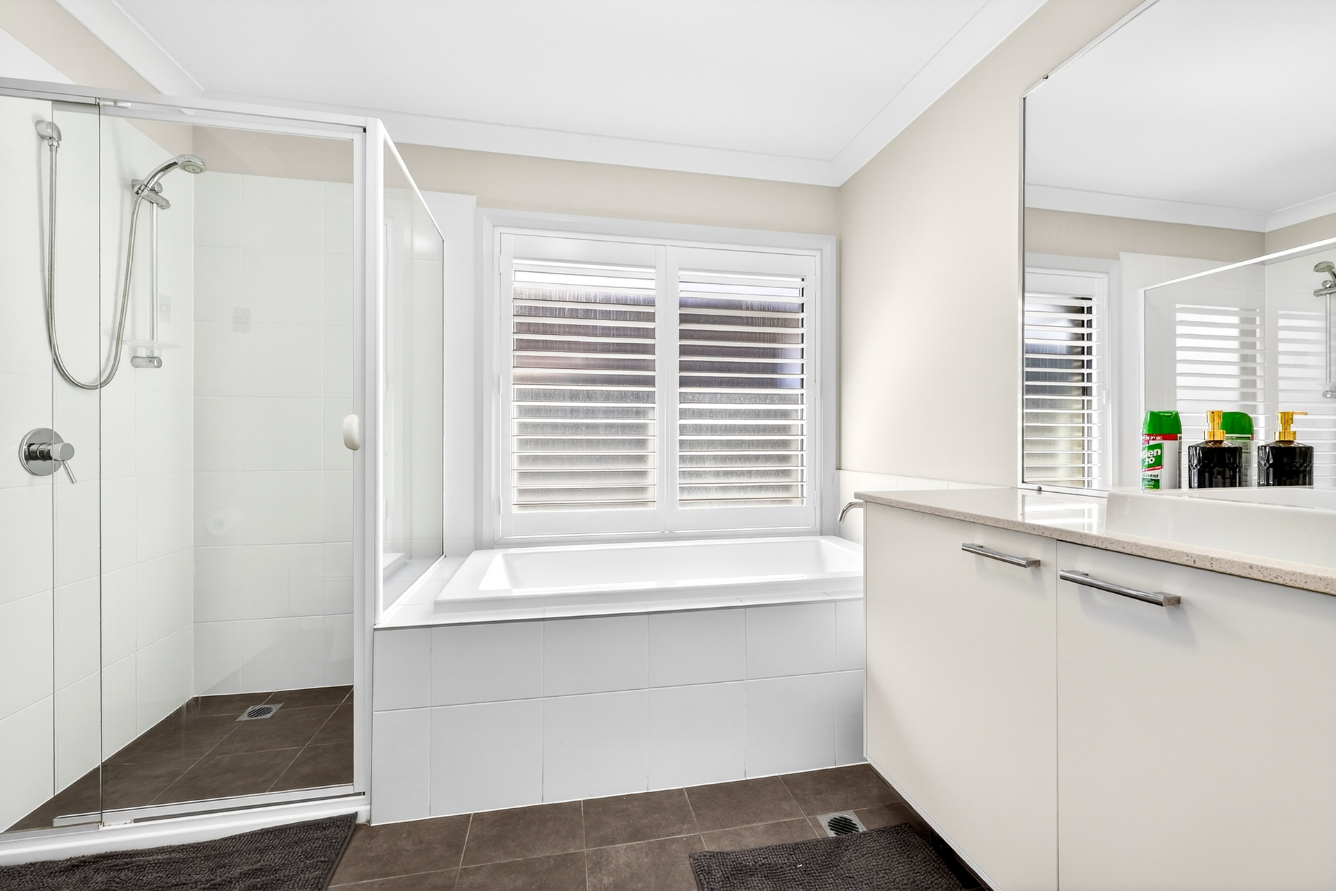 4-bedroom house at 44 Minorca Circuit, Hamlyn Terrace, NSW 2259, Central Coast (Nsw), New South Wales