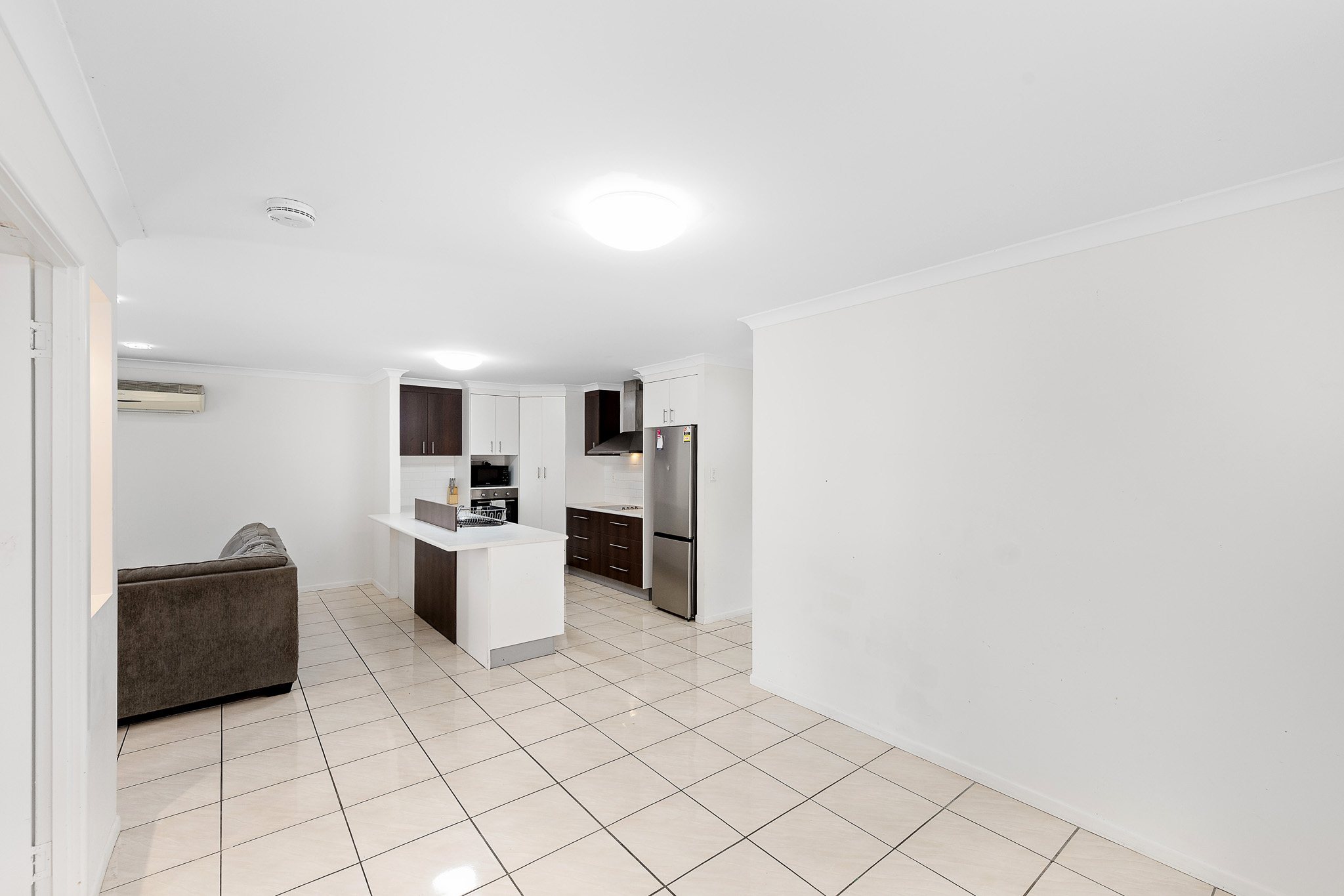 5 DOLPHIN TERRACE, South Gladstone QLD 4680 - Image 6