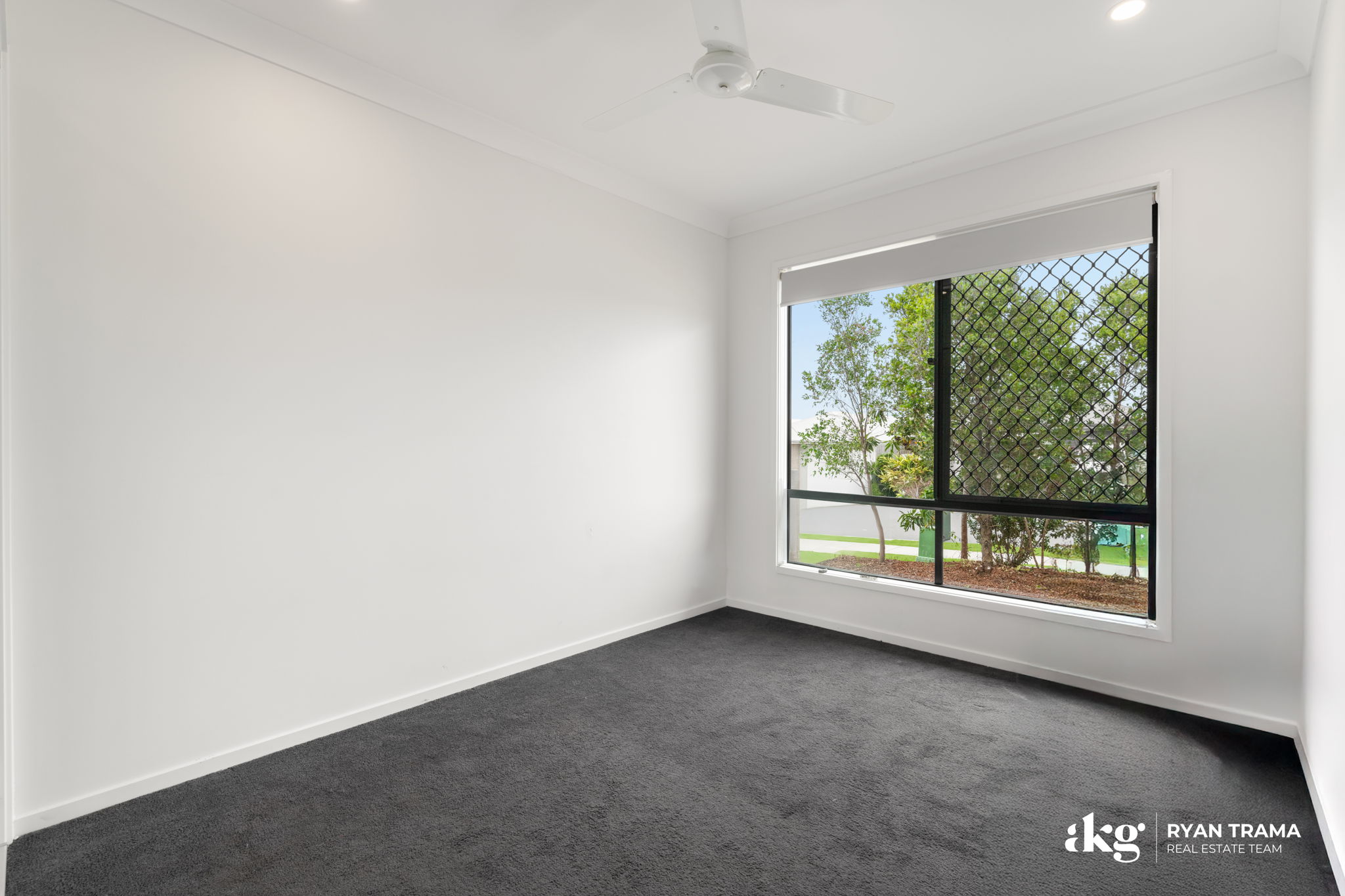14 RURAL STREET, Park Ridge QLD 4125 - Image 9
