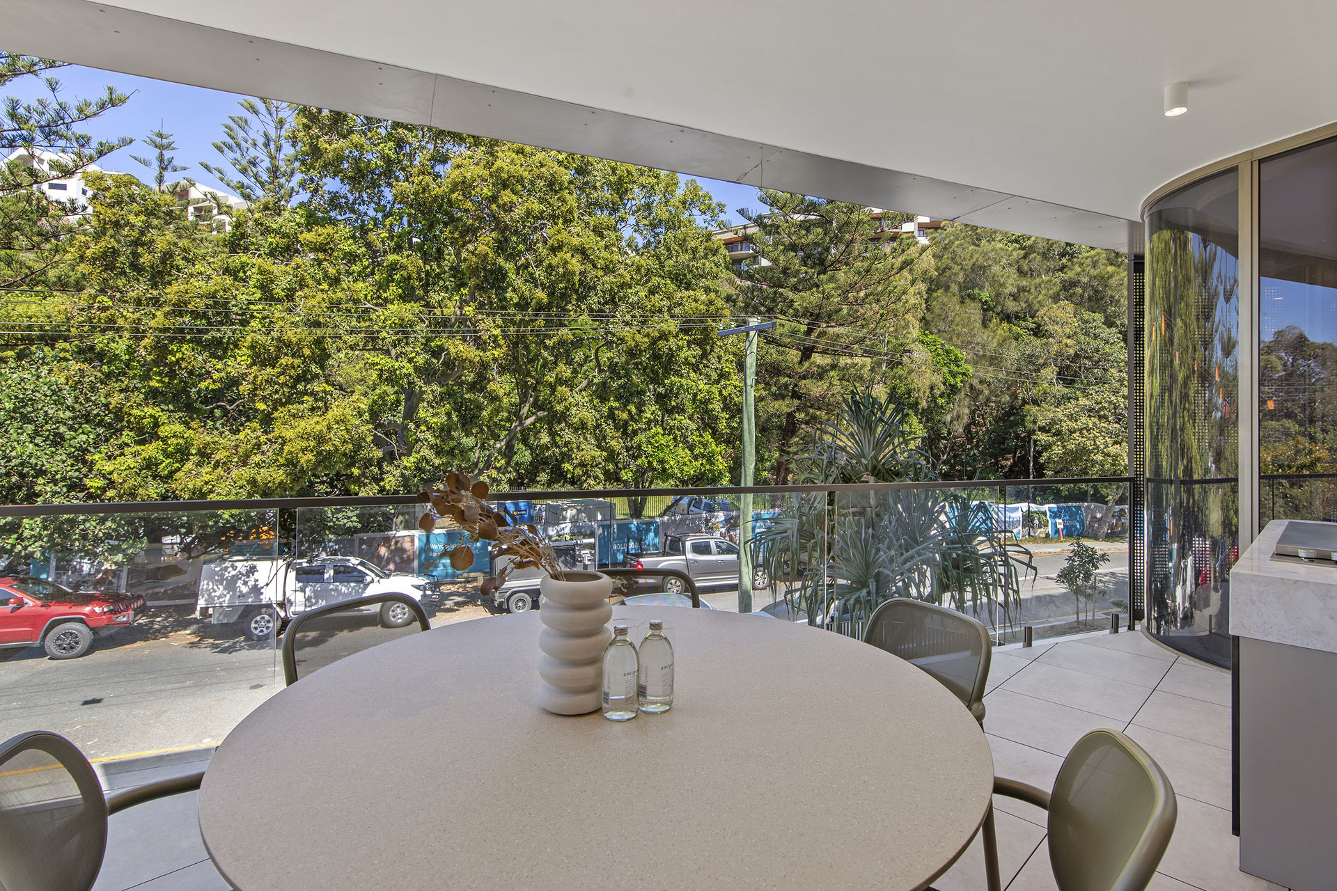 4/13-15 Chairlift Avenue, Mermaid Beach, Qld, 4218 - Image 10