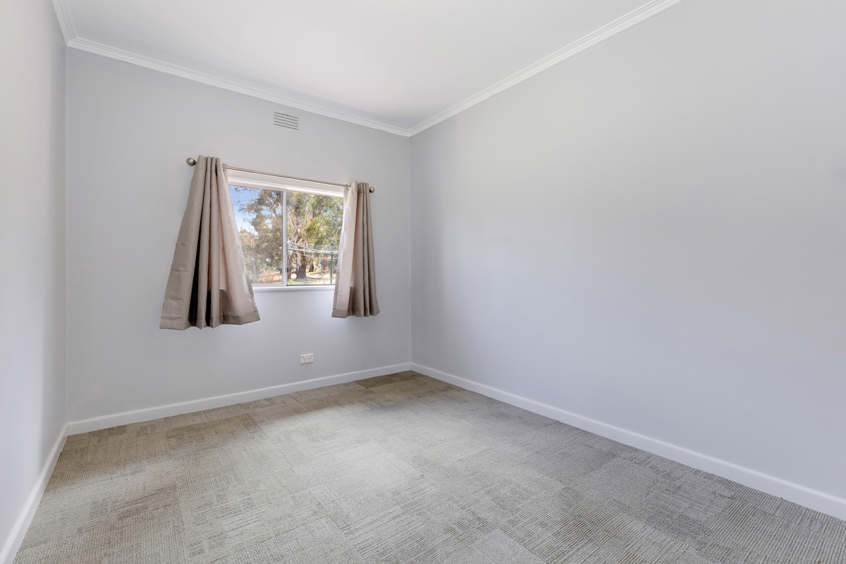 3-bedroom house at 50 Chapel Street, Wedderburn, VIC 3518, Loddon, Victoria