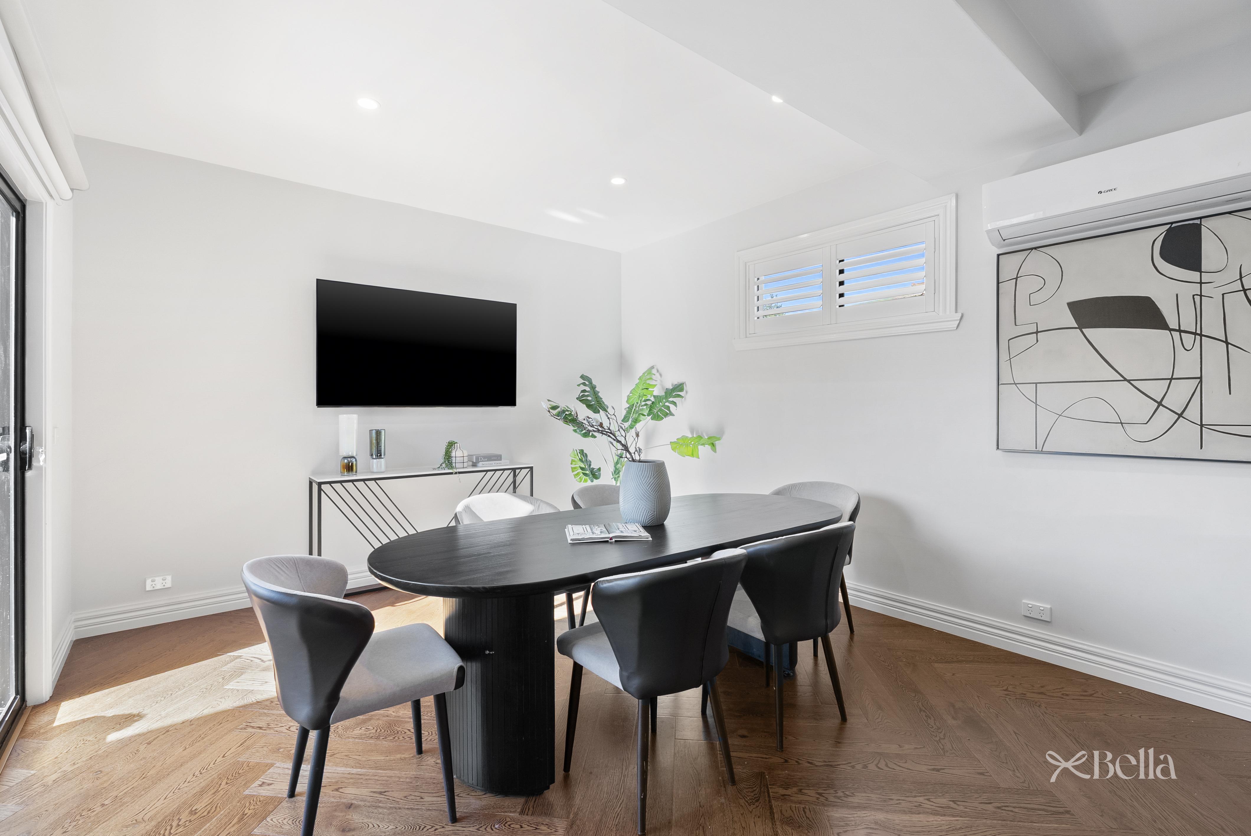 1/42 Roslyn Street, Burwood, Vic, 3125 - Image 3