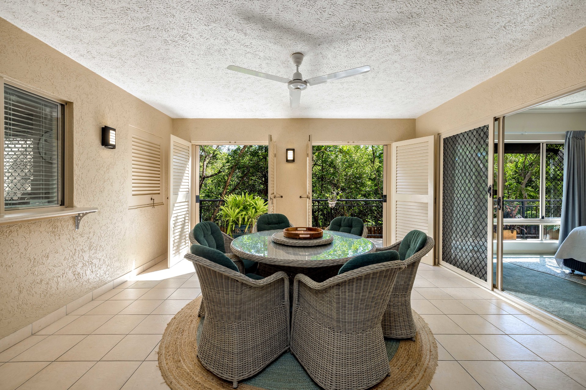 KOOMBOOLOOMBA APARTMENTS 1608 2-10 GREENSLOPES STREET, CAIRNS NORTH QLD 4870 - Image 1