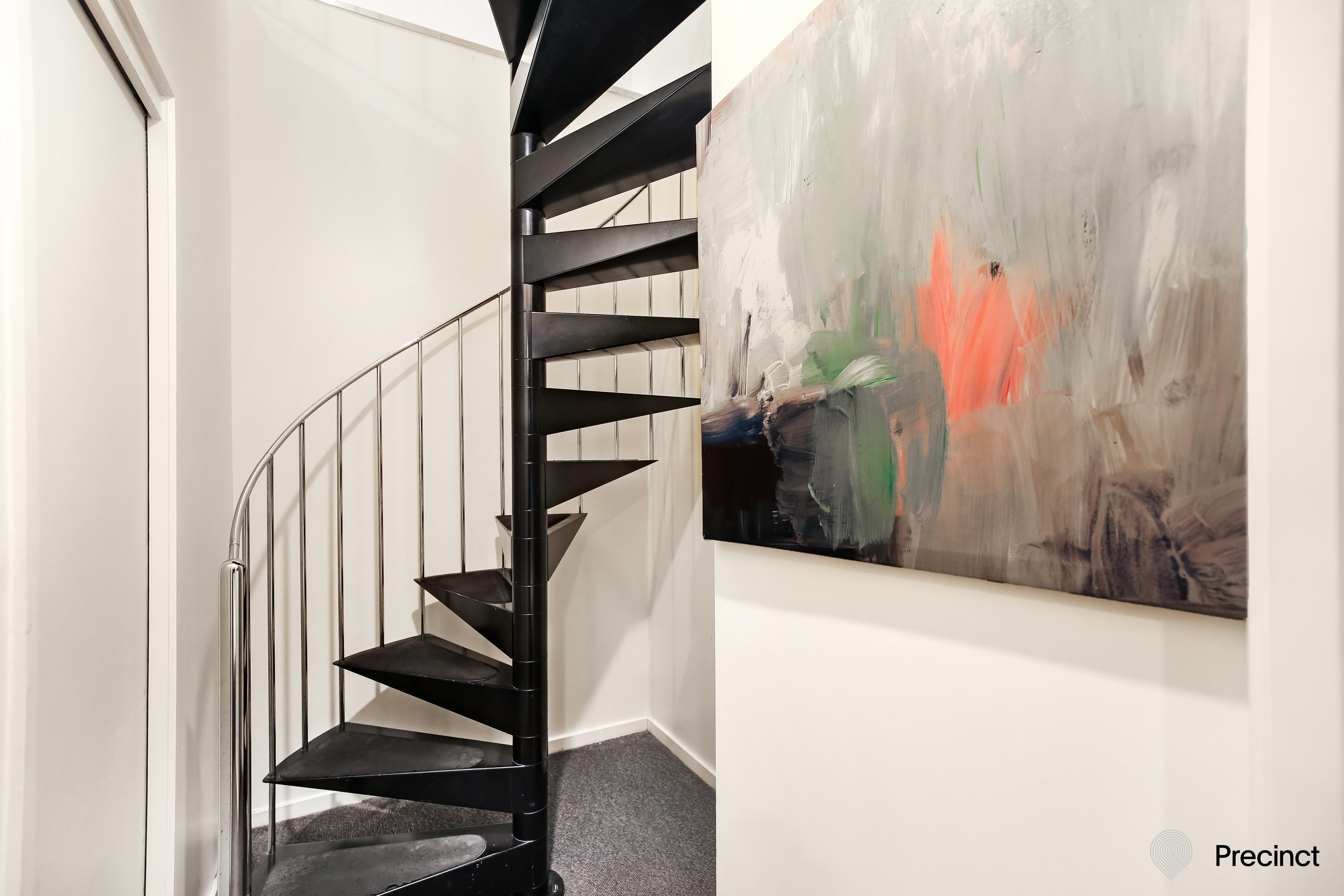 513/488 Swanston St, Carlton, Vic, 3053 - Image 2