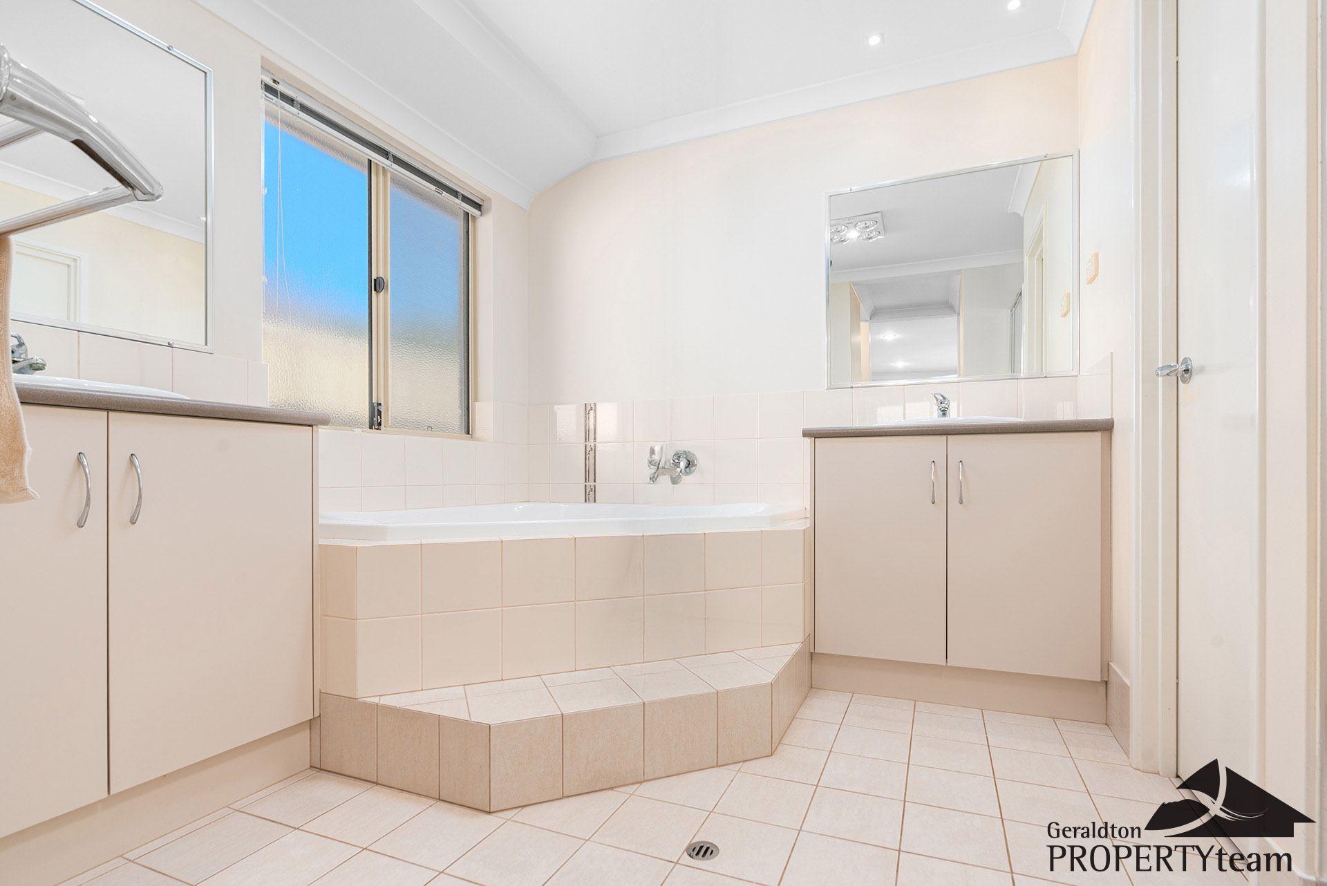 3-bedroom house at 7 Angler Parade, Drummond Cove, WA 6532, Greater Geraldton, Western Australia