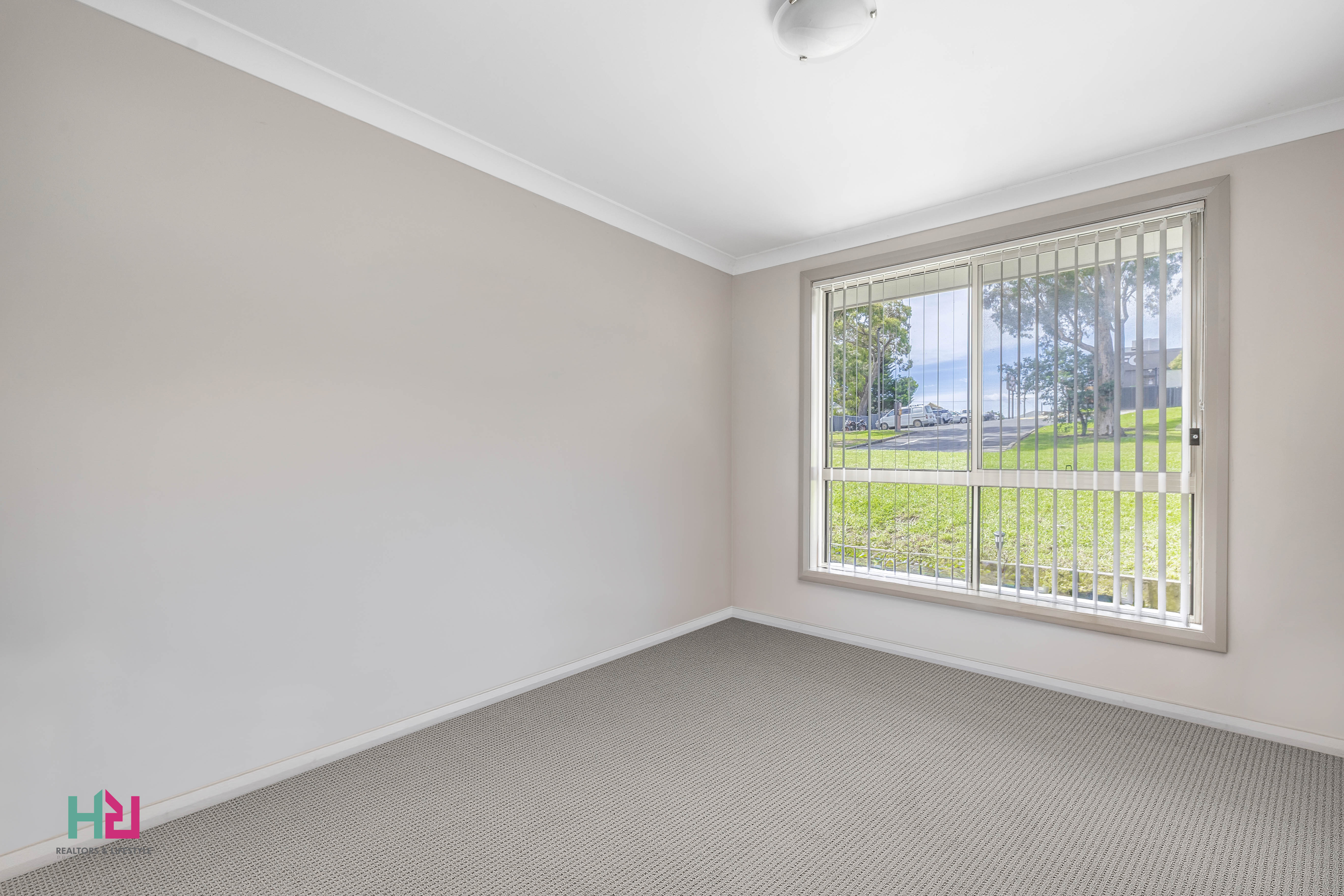 6-bedroom house at 1 & 1A Pirena Place, Lithgow, Nsw, 2790, Lithgow, New South Wales