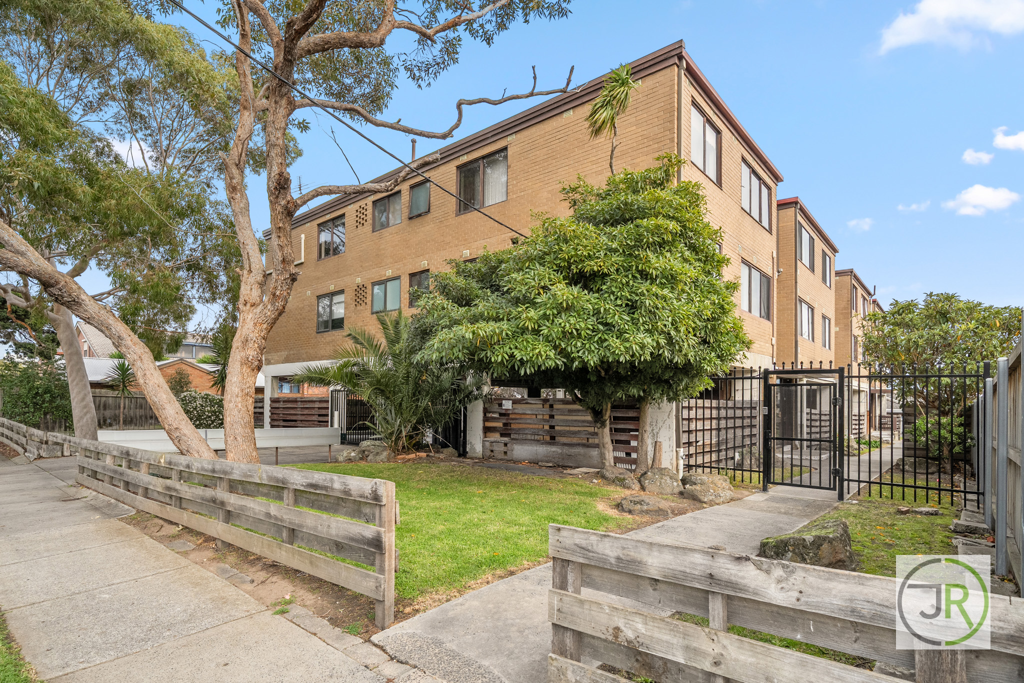 11 7 KEYS STREET, DANDENONG VIC 3175 - Image 2