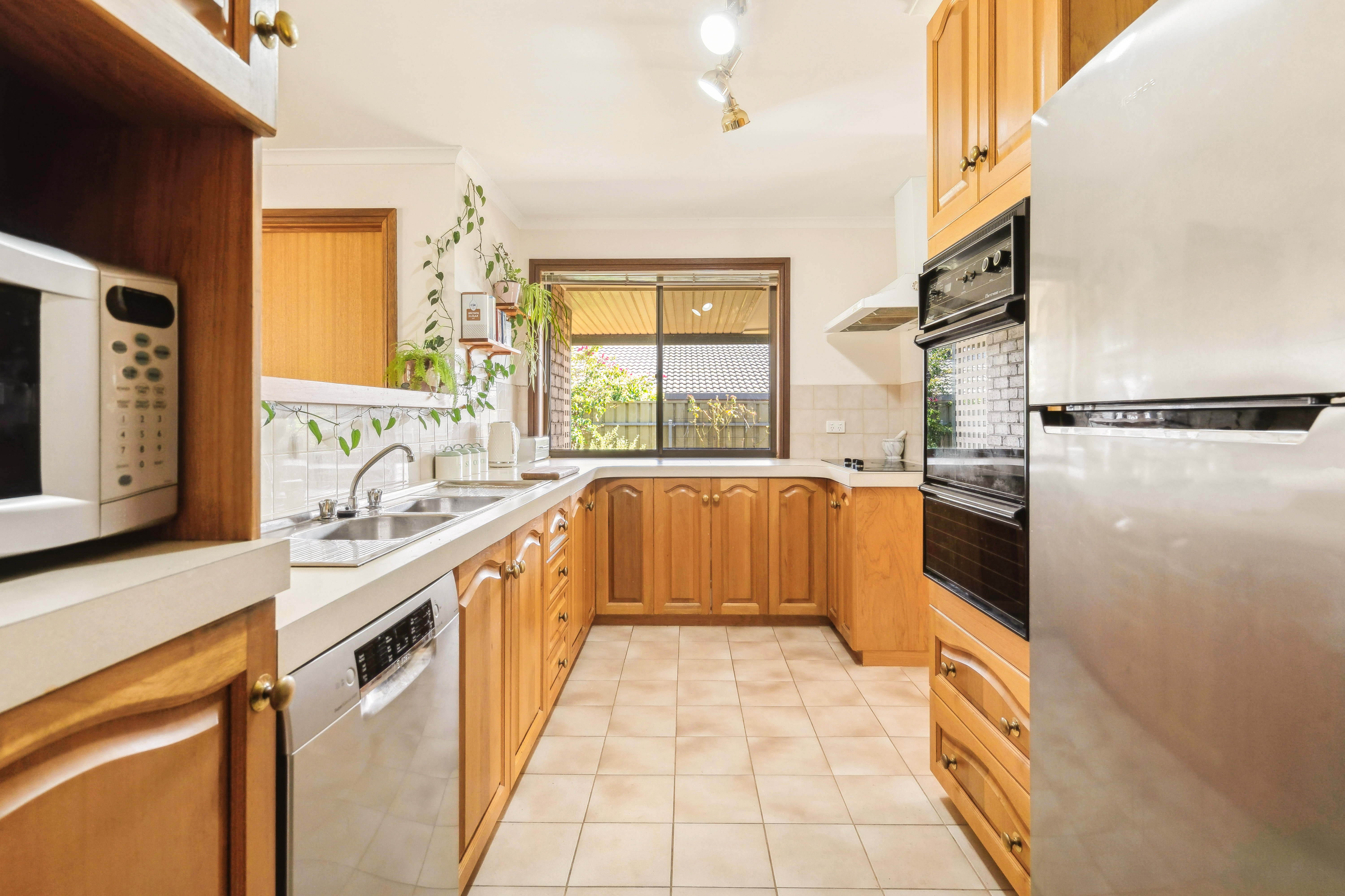 3-bedroom house at 14 Farnsworth Drive, Morphett Vale, SA 5162, Onkaparinga, South Australia