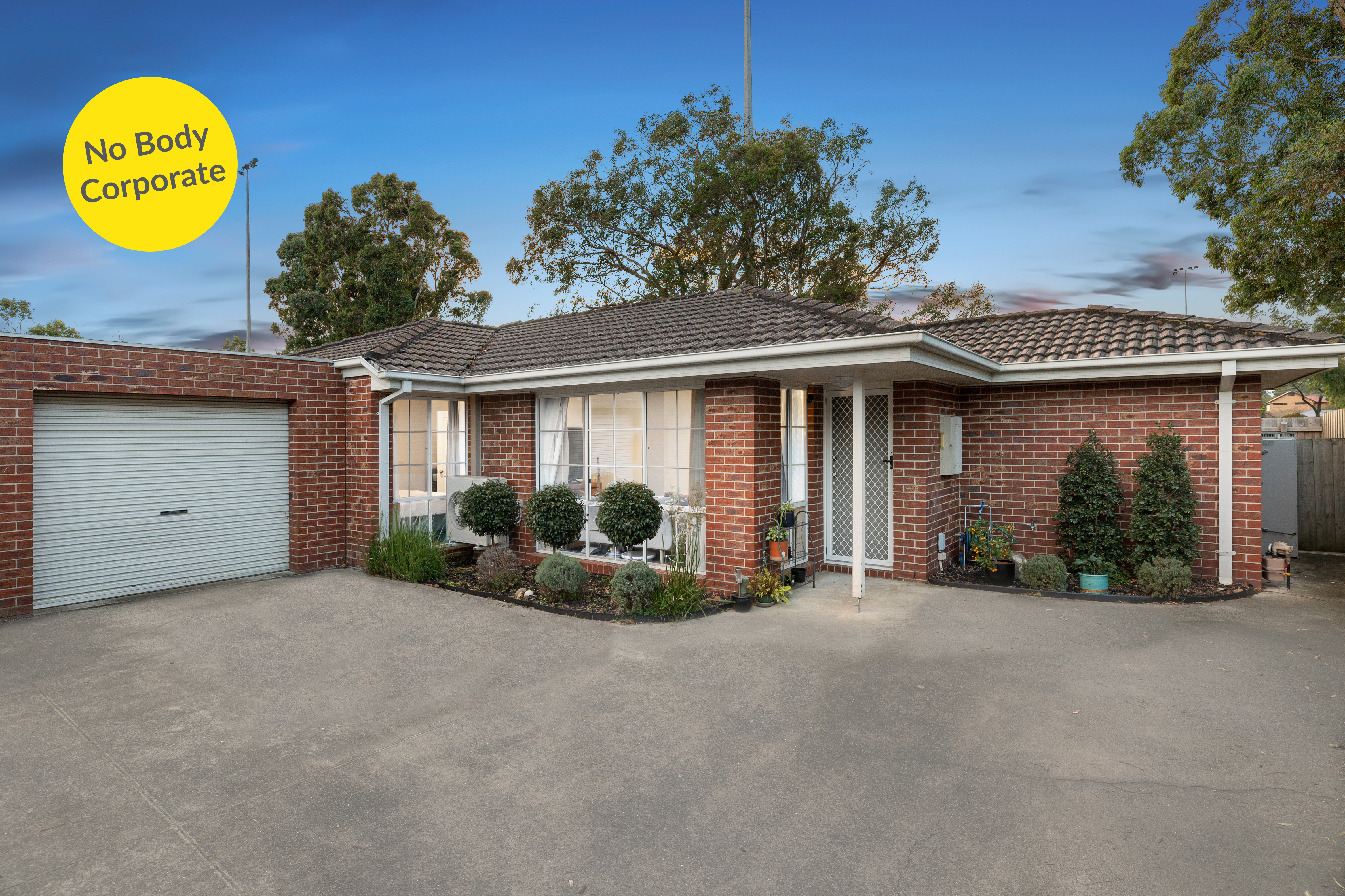 2/92 Mountain Gate Drive, Ferntree Gully, VIC 3156 - Image 1