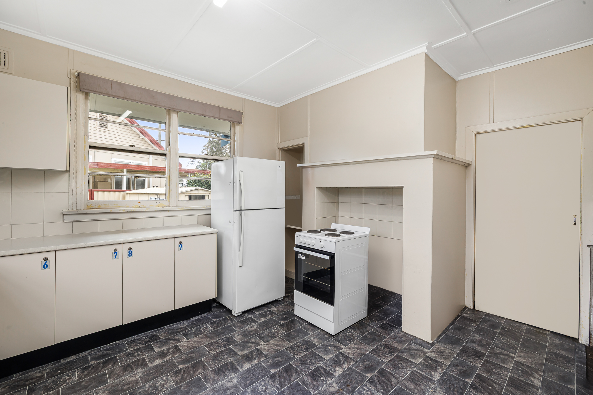 11-bedroom house at 197 Maple Road, North St Marys, NSW 2760, Penrith, New South Wales