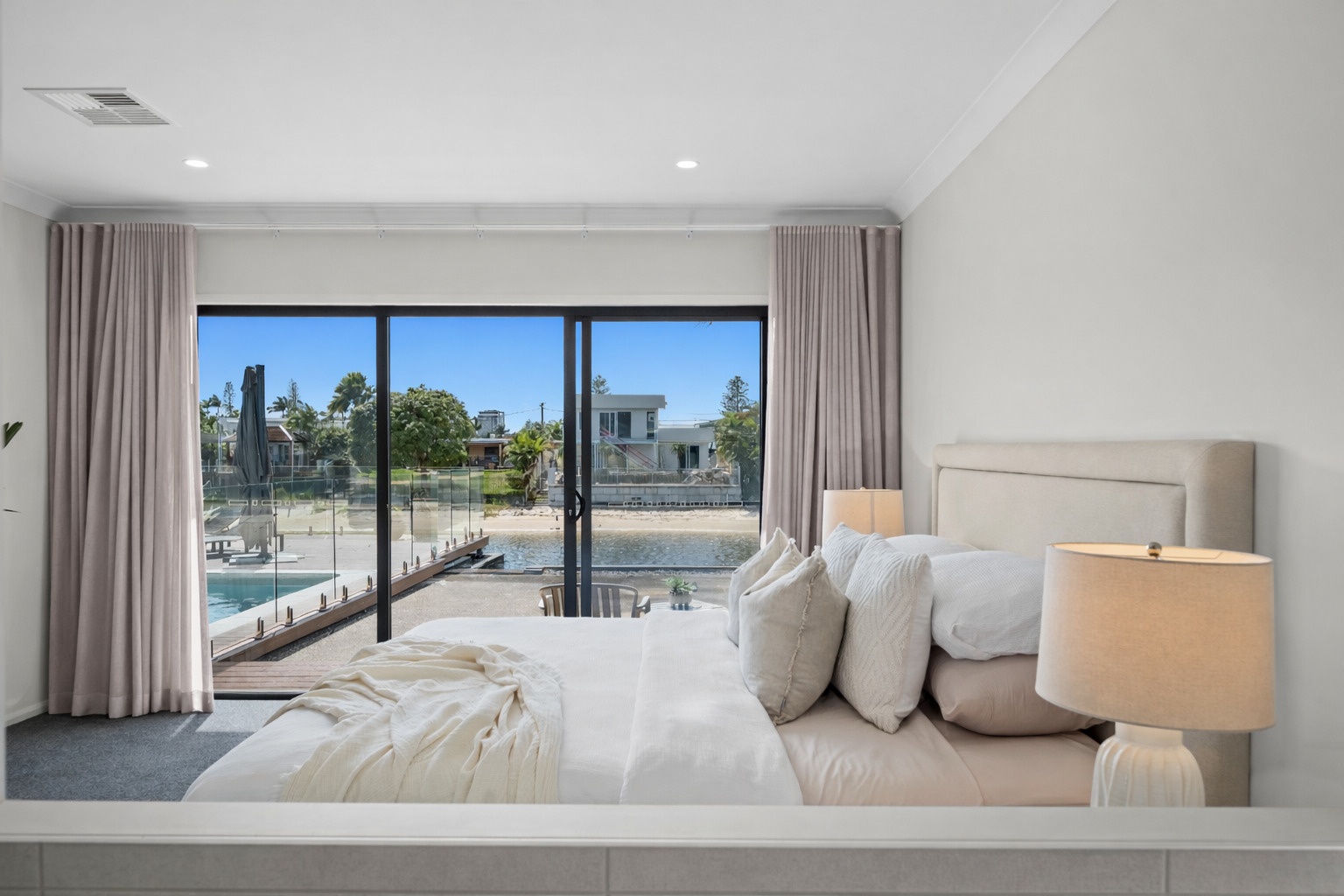 4-bedroom house at 162 Sunshine Boulevard, Mermaid Waters, QLD 4218, Gold Coast, Queensland