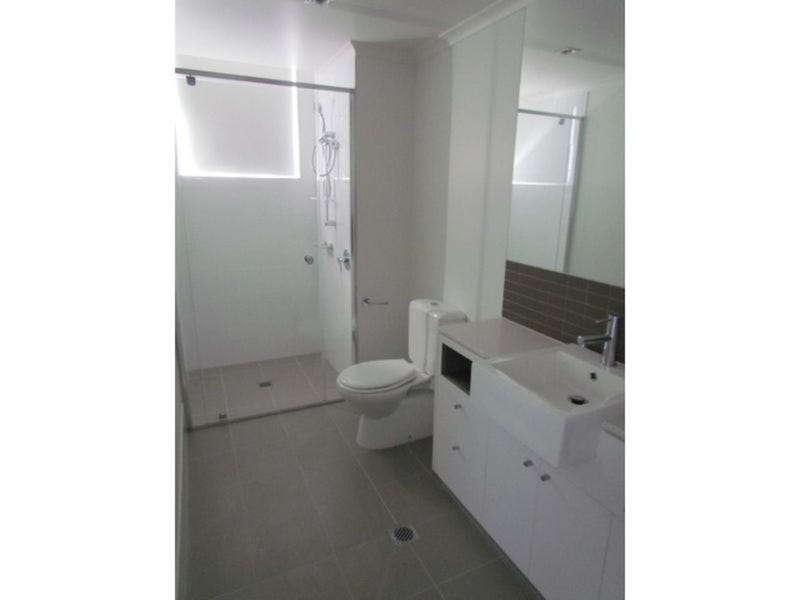 51/17 Roseberry Street, Gladstone Central, Qld, 4680 - Image 10