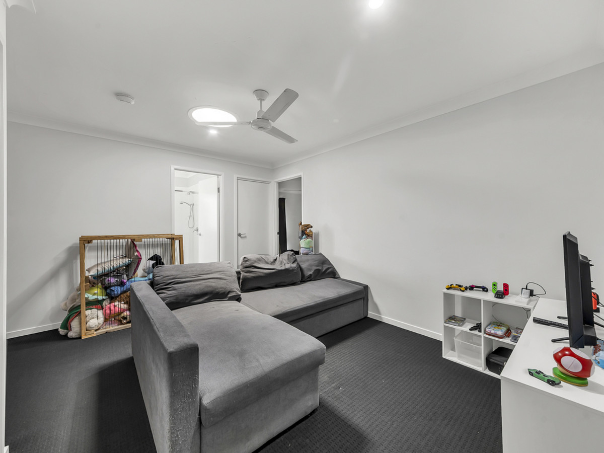 4-bedroom house at 2 Reaside Road, Walloon, QLD 4306, , Queensland