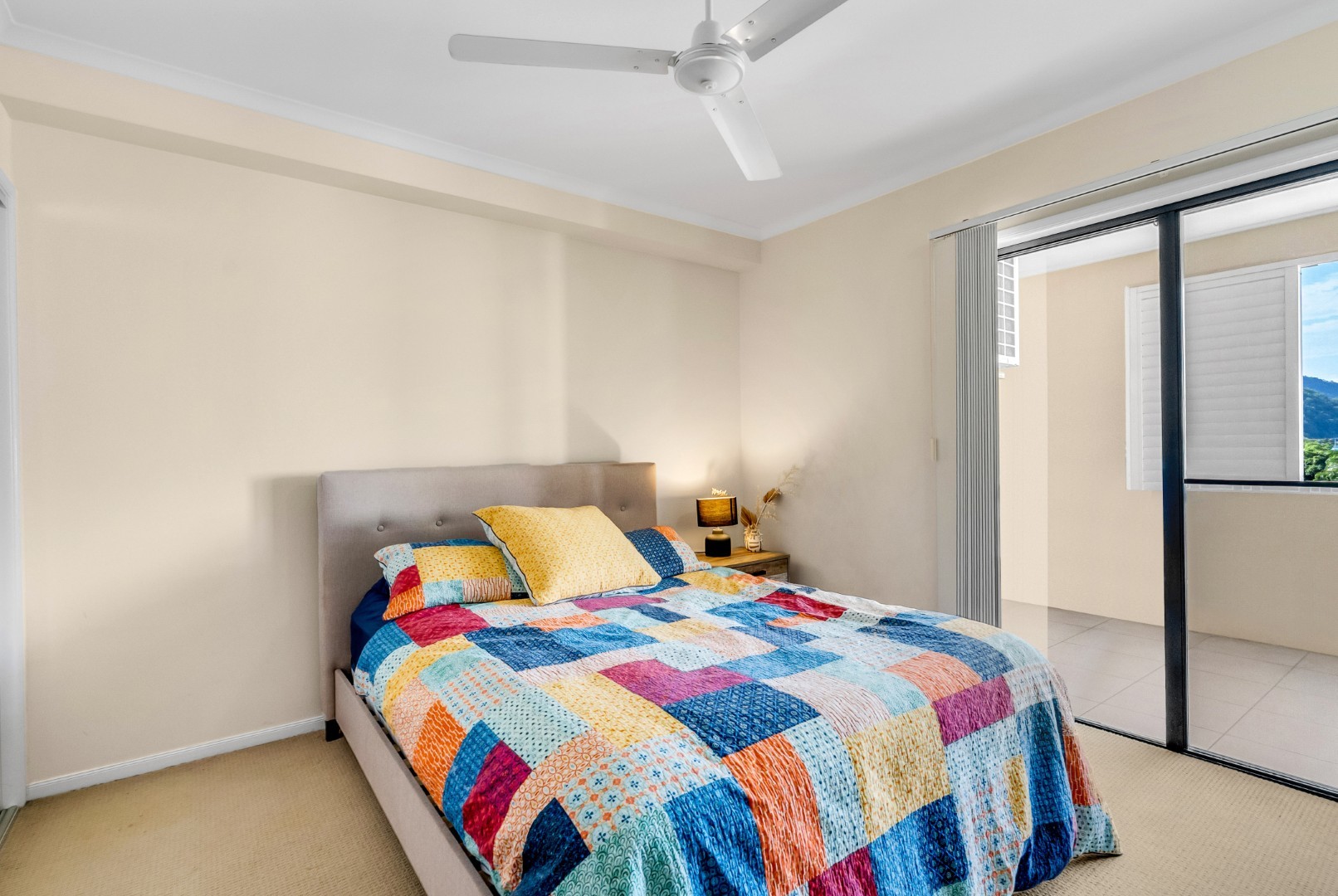 316/331-335 Lake Street, Cairns North, Qld, 4870 - Image 9