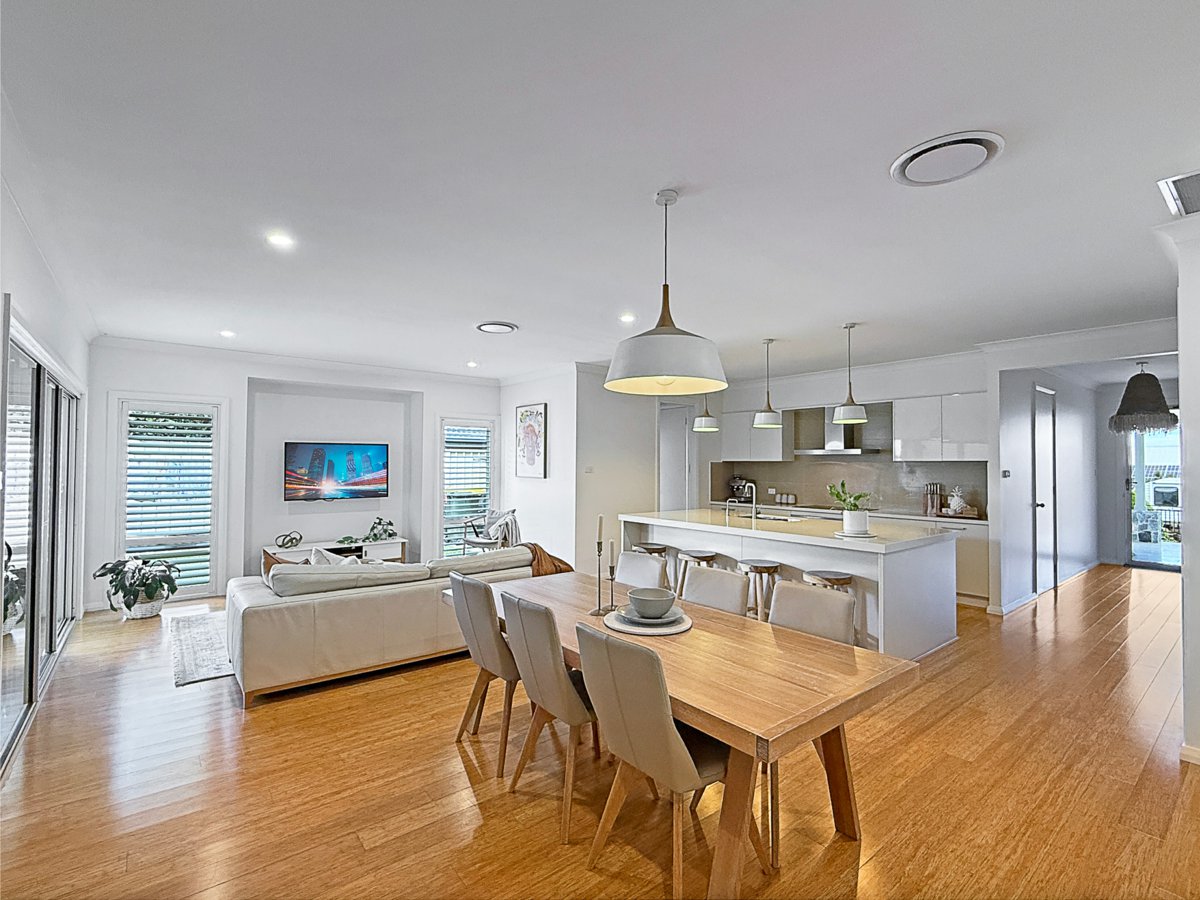 4-bedroom house at 15 Rengor Close, Belmont North, NSW 2280, , New South Wales