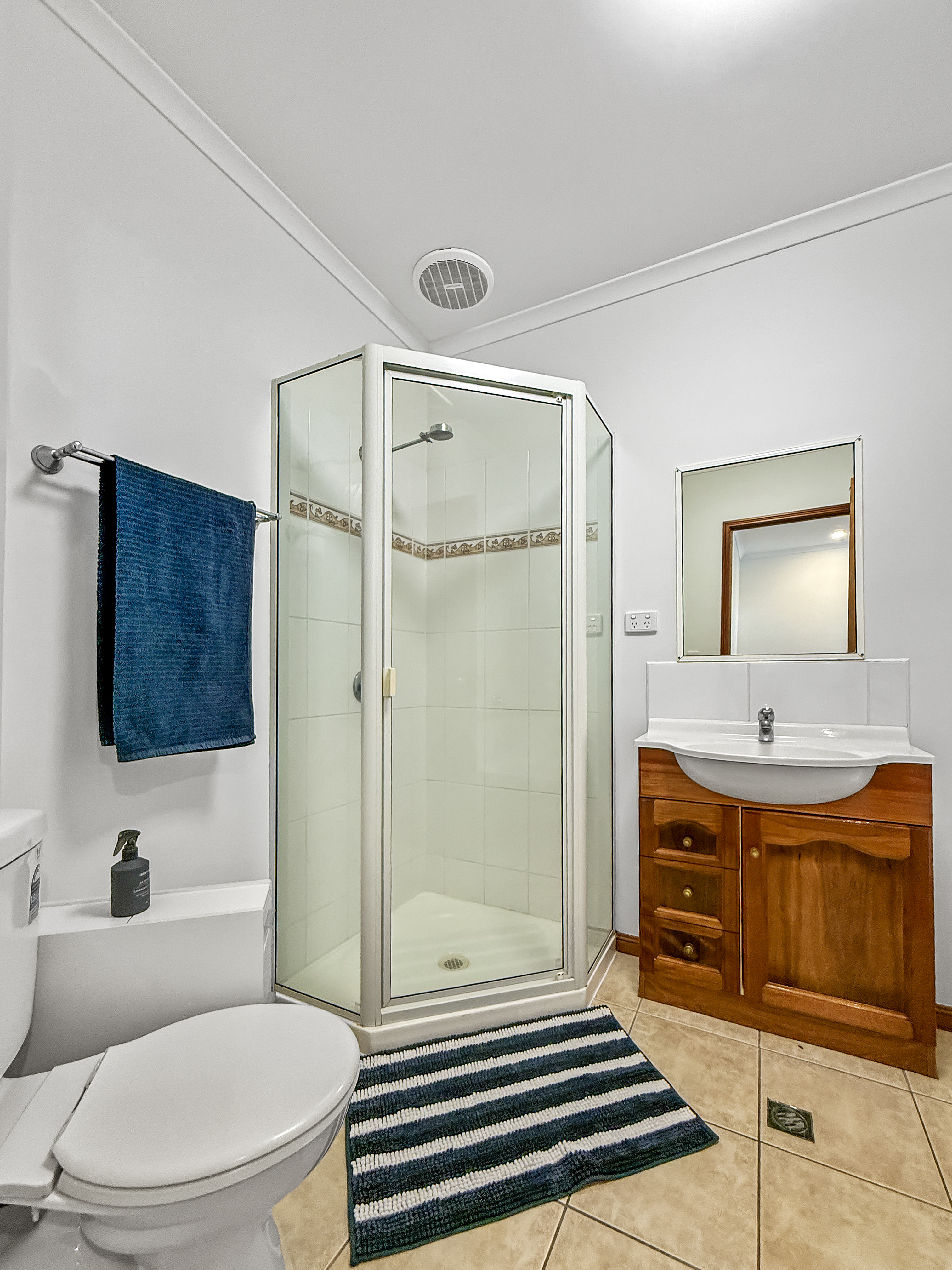 2-bedroom unit at Unit 9/2032C Tully Mission Beach Rd, Wongaling Beach, Qld, 4852, Cassowary Coast, Queensland