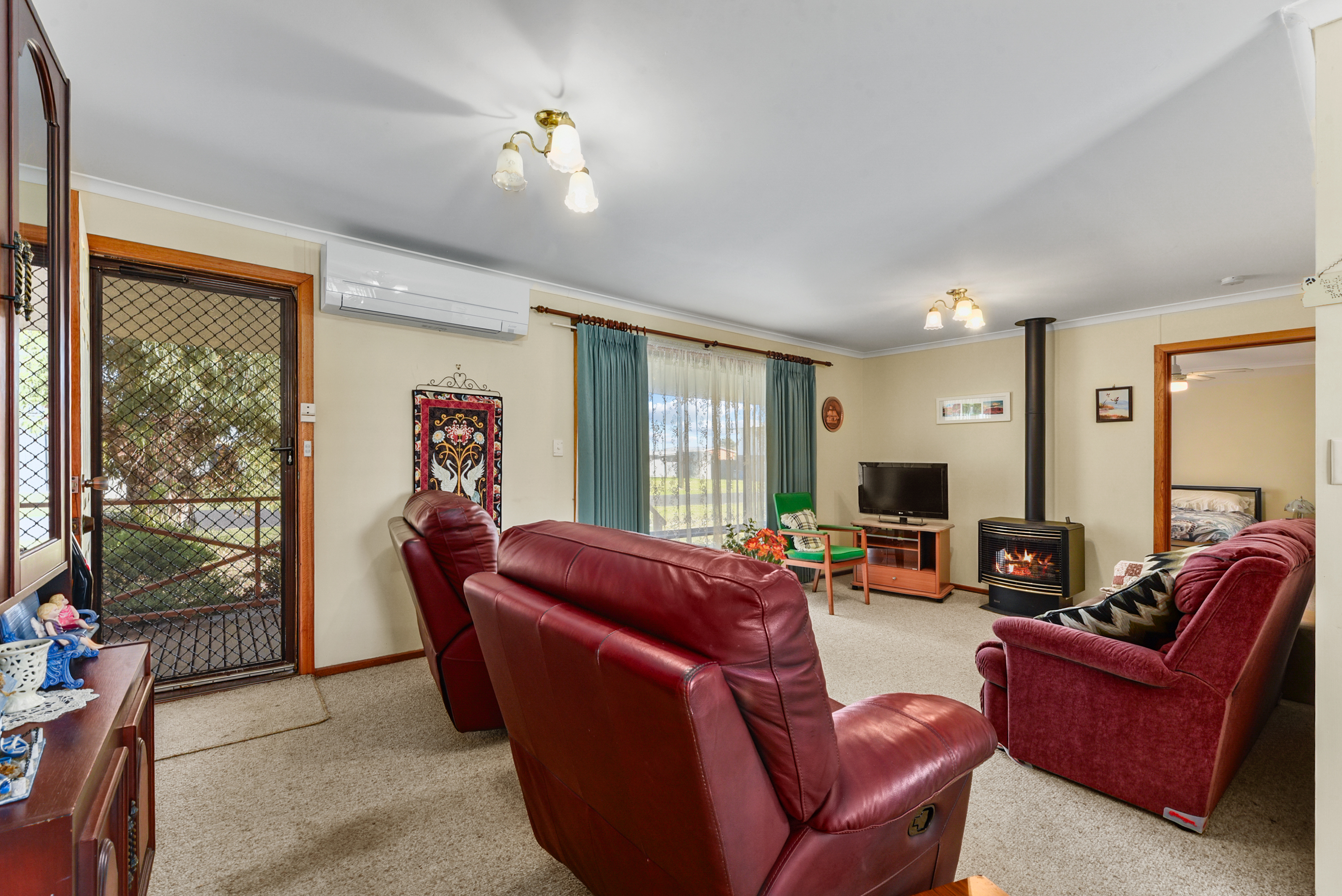 4-bedroom house at 64 SEAVIEW DRIVE, Pinks Beach SA 5275, , South Australia