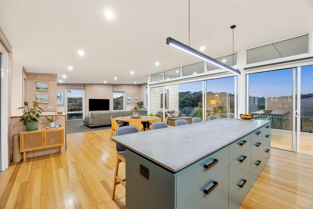 115 SPRING VALLEY DRIVE, Torquay VIC 3228 - Image 3