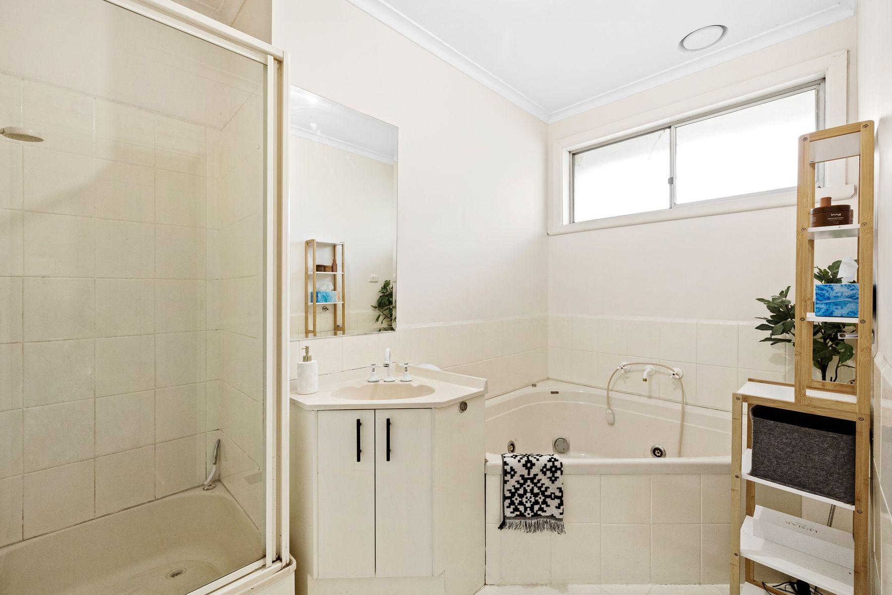 2 DUXSON DRIVE, Templestowe VIC 3106 - Image 9