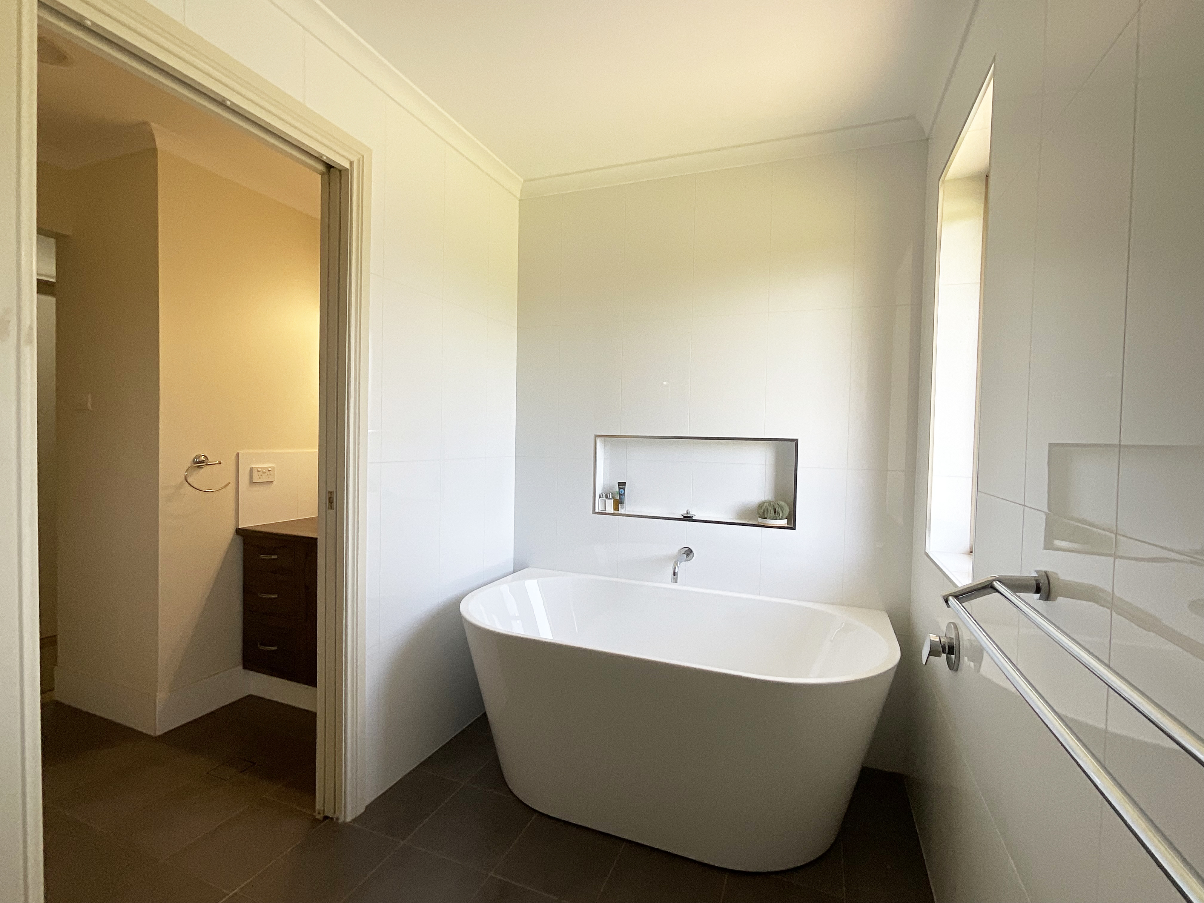 3-bedroom house at 406 Bob Irvin Road, Hanwood, NSW 2680, Griffith, New South Wales