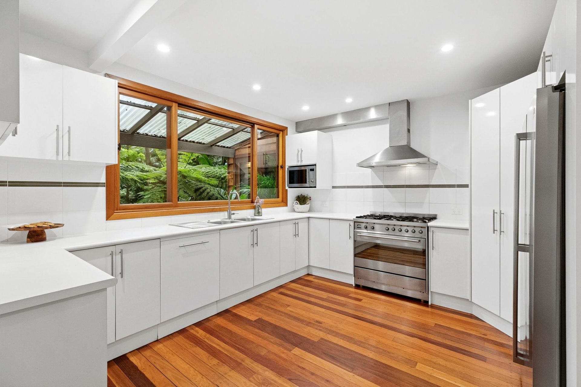 4-bedroom house at 5 Old Coast Road, Stanwell Park, NSW 2508, Wollongong, New South Wales