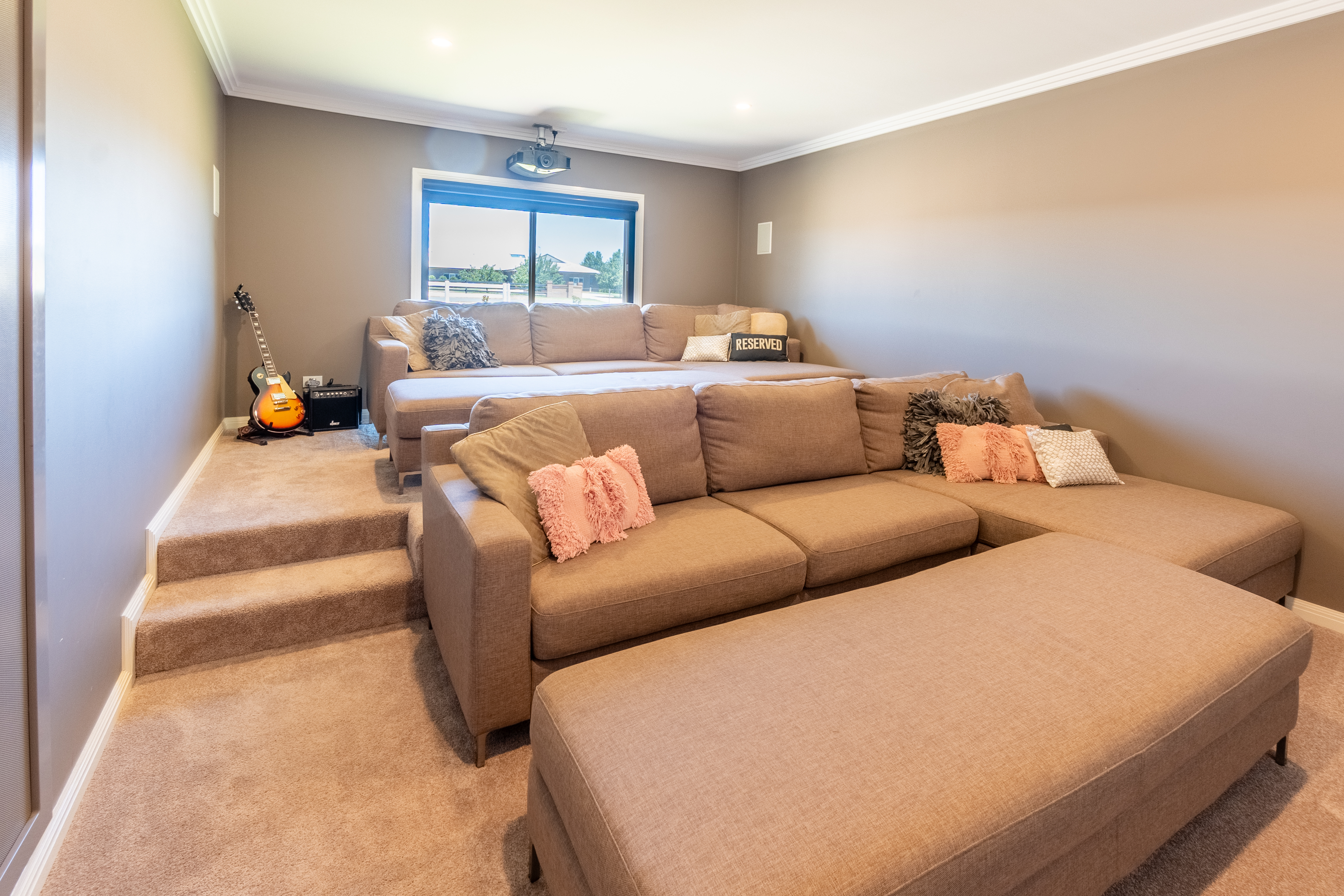 5-bedroom house at 9 Evatt Street, Temora, NSW 2666, Temora, New South Wales