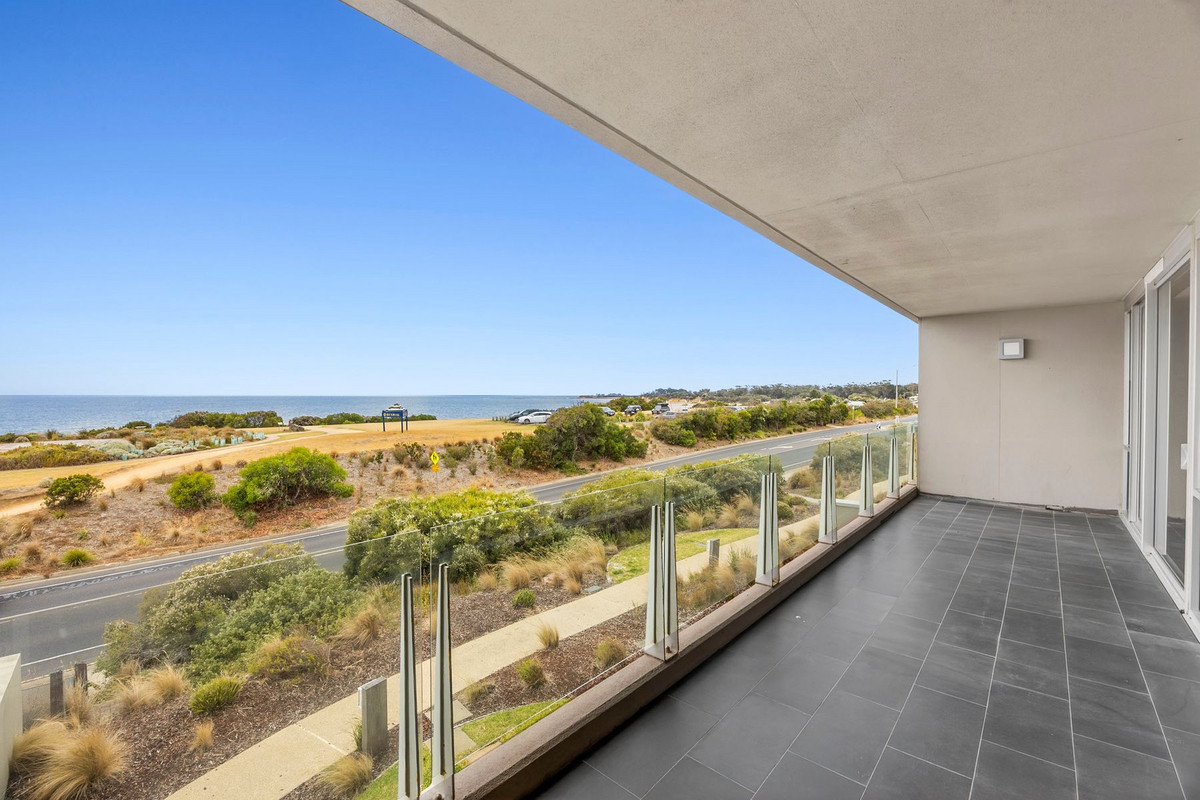253-255/100 The Esplanade, Torquay, Vic, 3228 - Image 3