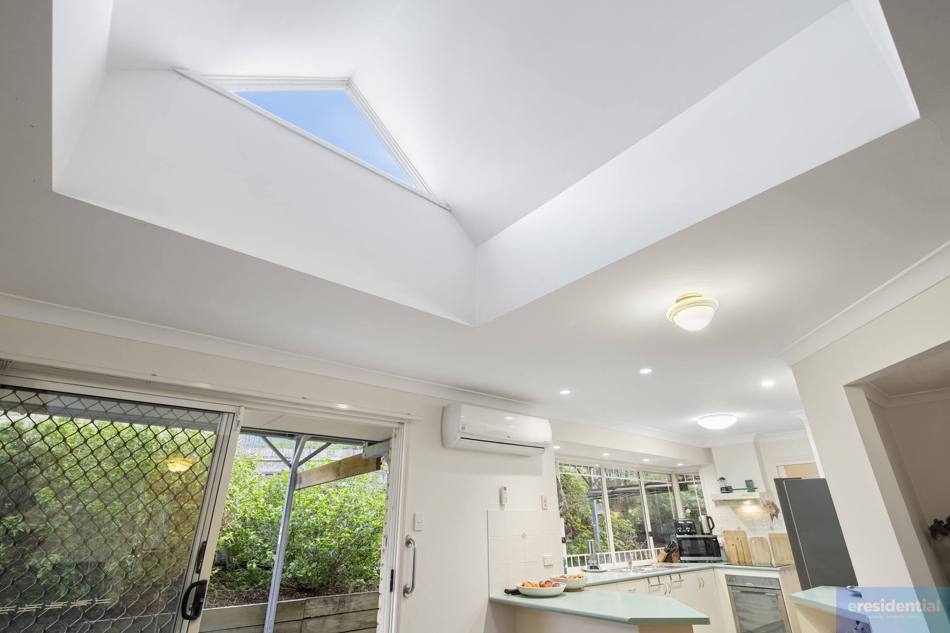 16 Mulligan Way, Edens Landing, QLD 4207 - Image 7
