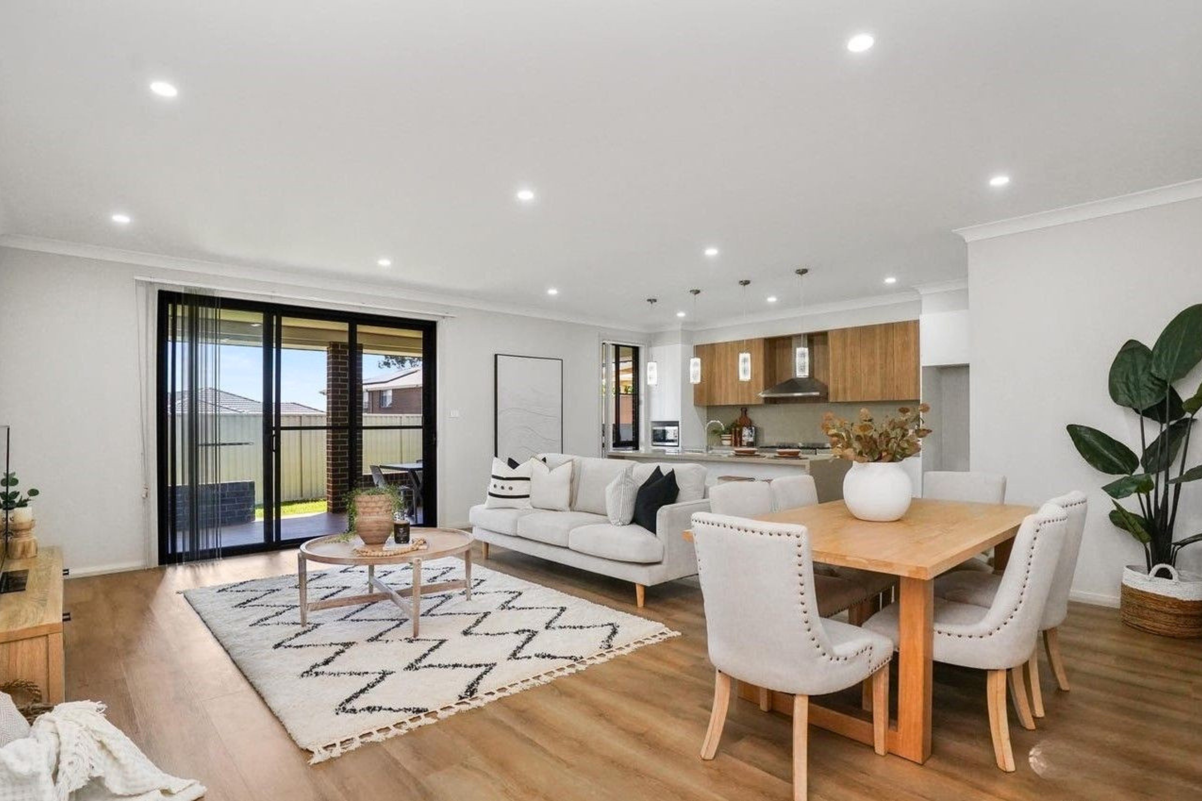 3 Albacina Court, Plumpton, NSW 2761 - Image 2