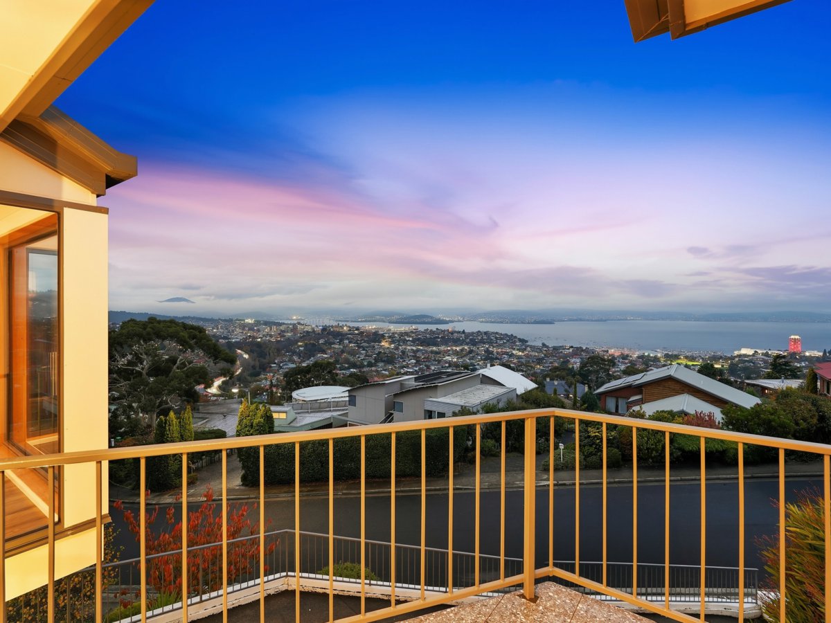 4-bedroom house at 3 CAROLINE STREET, Dynnyrne TAS 7005, Hobart, Tasmania
