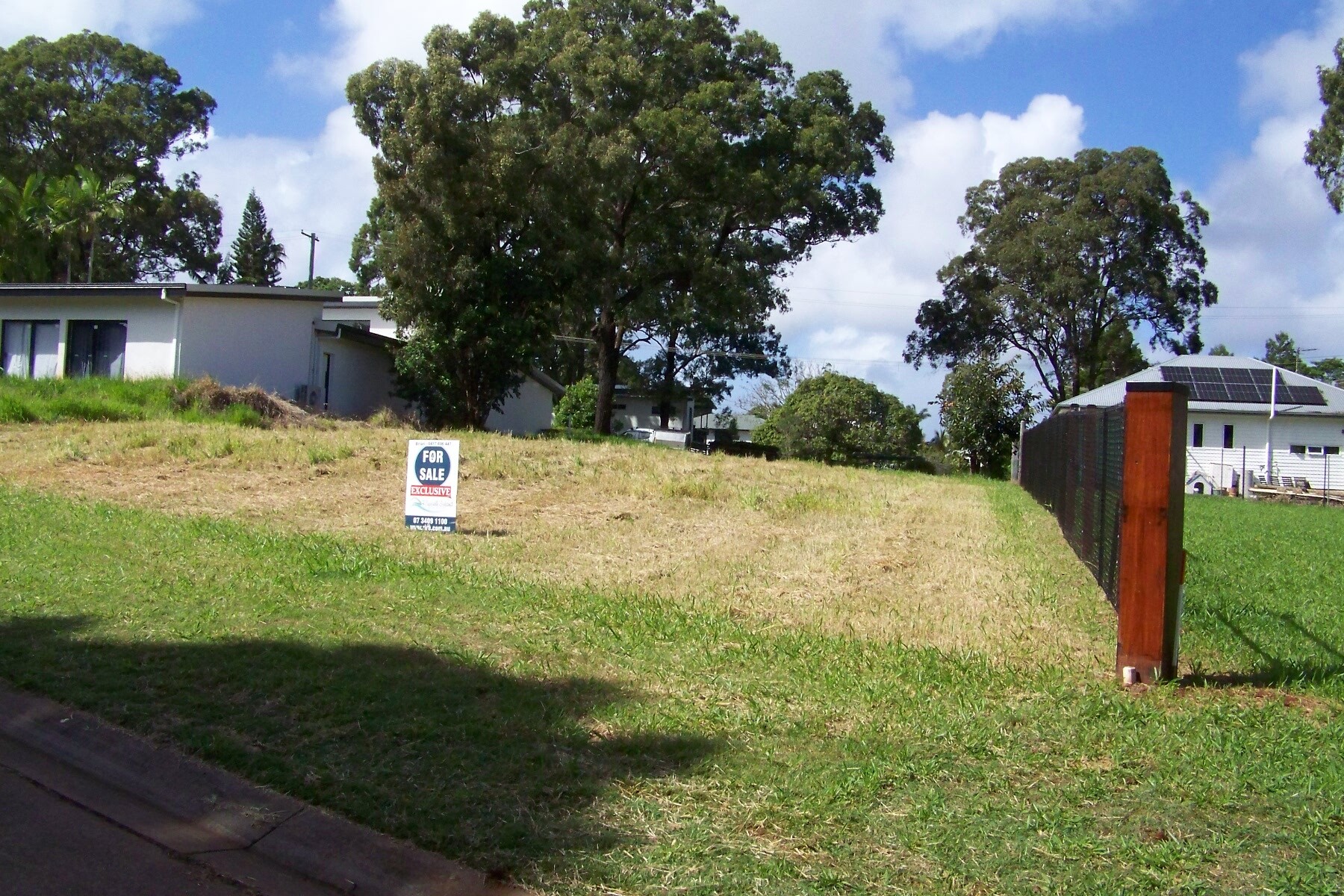 10 Crest Haven, Lamb Island, Qld, 4184 - Image 2