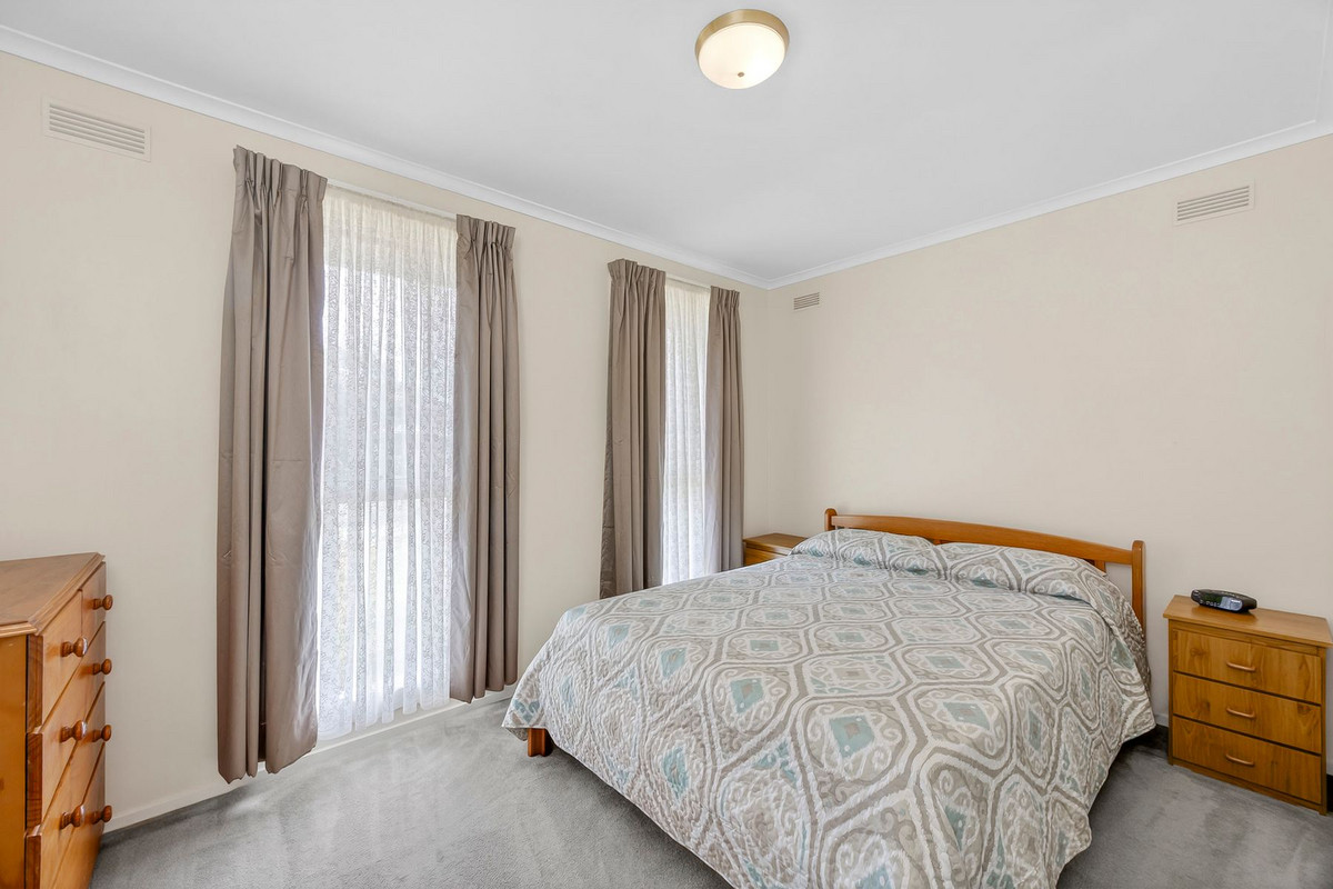 1/52 Anderson Street, Torquay, VIC 3228 - Image 9