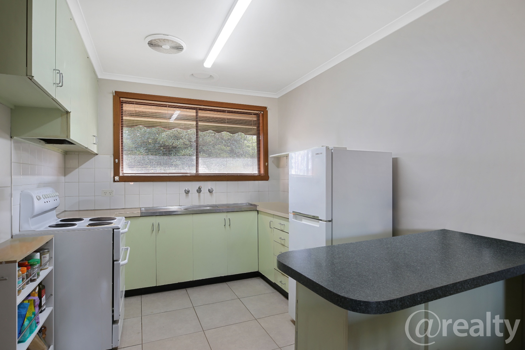2-bedroom unit at 32 Dodemaides Road, Trafalgar, Vic, 3824, Baw Baw, Victoria