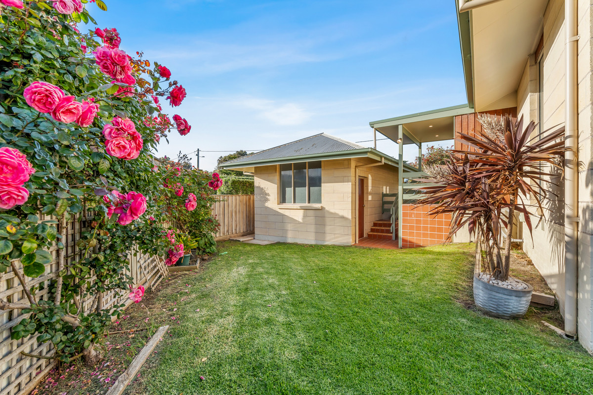 3-bedroom house at 1/7 Regent, Port Fairy, Vic, 3284, Moyne, Victoria