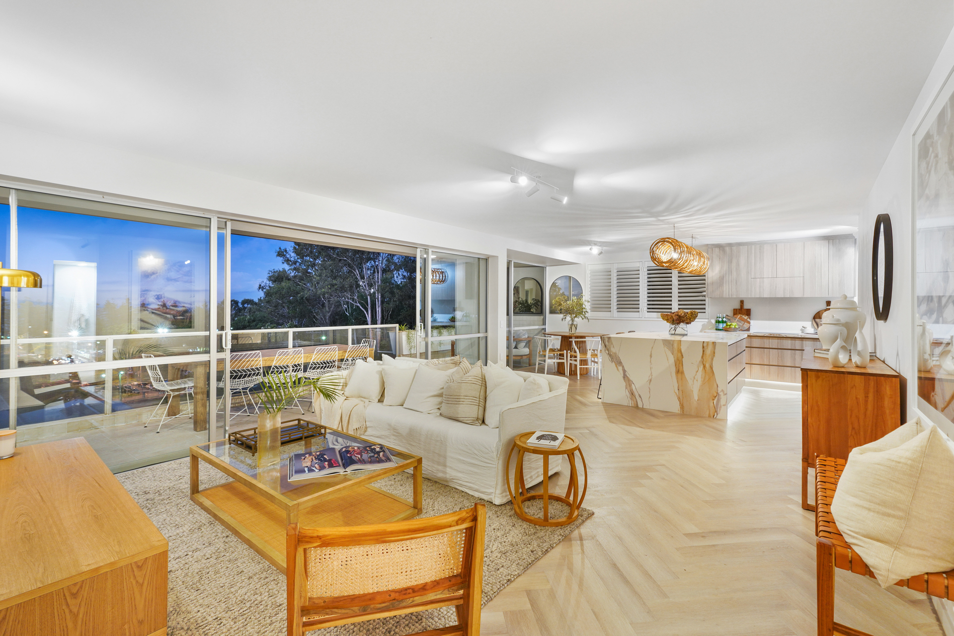 5/1 Hill Avenue, Burleigh Heads, QLD 4220 - Image 5