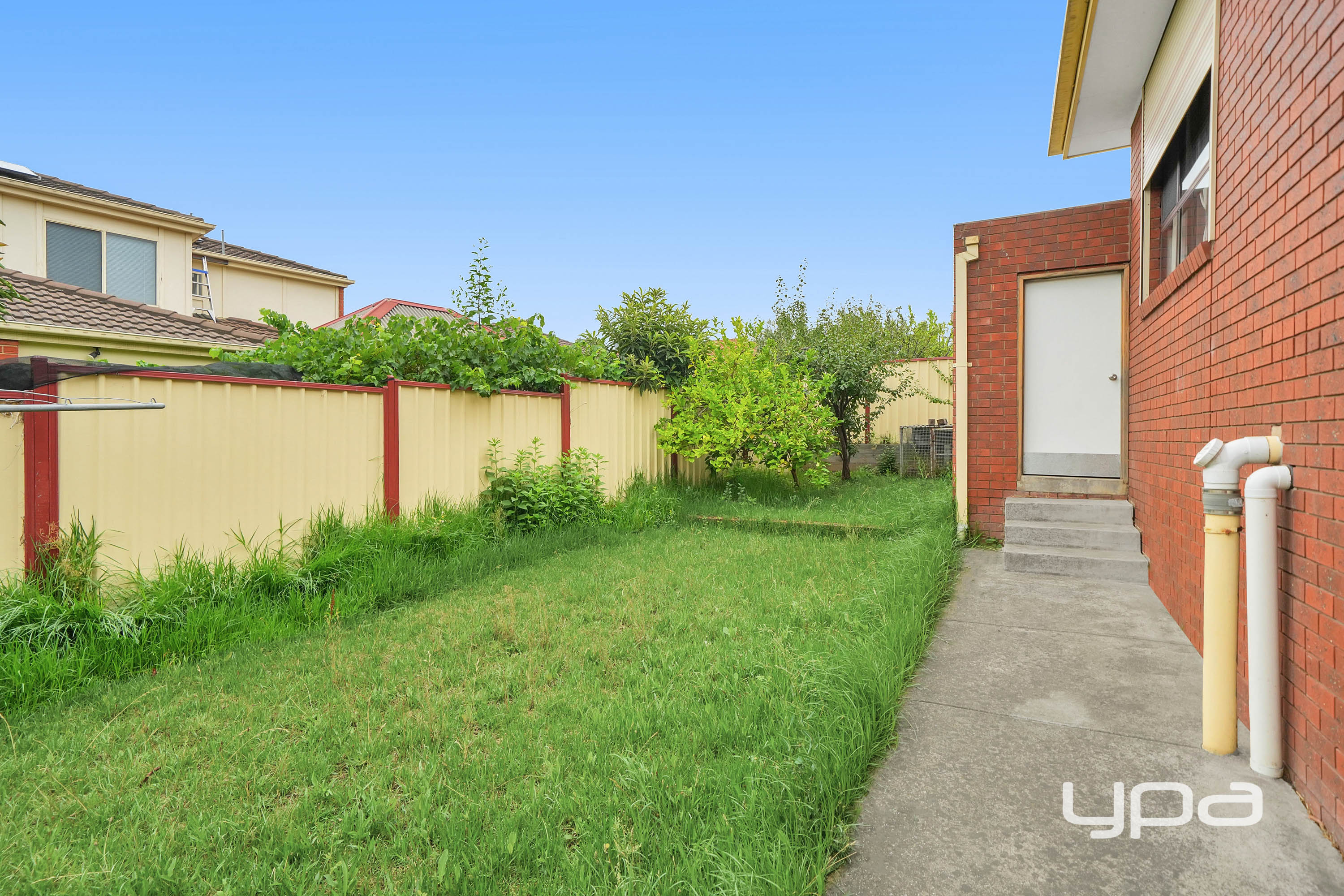 3-bedroom house at 7 DILLWYNIA PLACE, Meadow Heights VIC 3048, Hume, Victoria