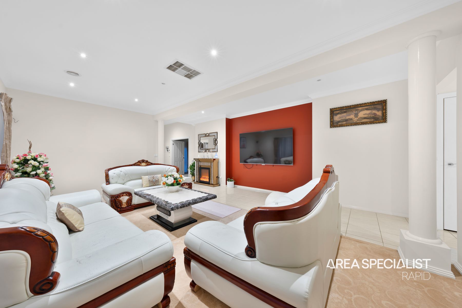 8 PAPILLION WAY, Narre Warren South VIC 3805 - Image 3