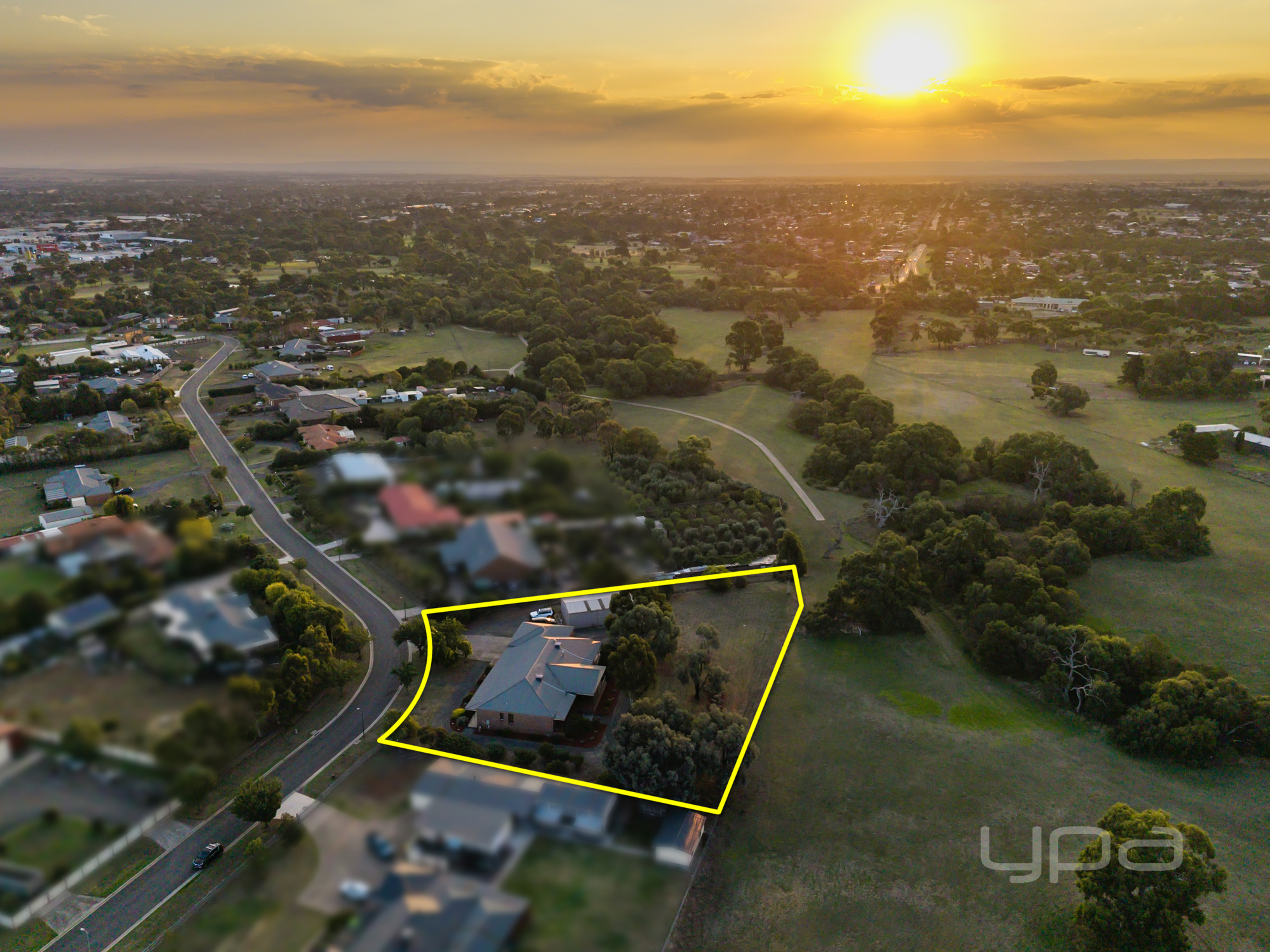 4-bedroom house at 39 Killarney Drive, Melton, VIC 3337, Melton, Victoria