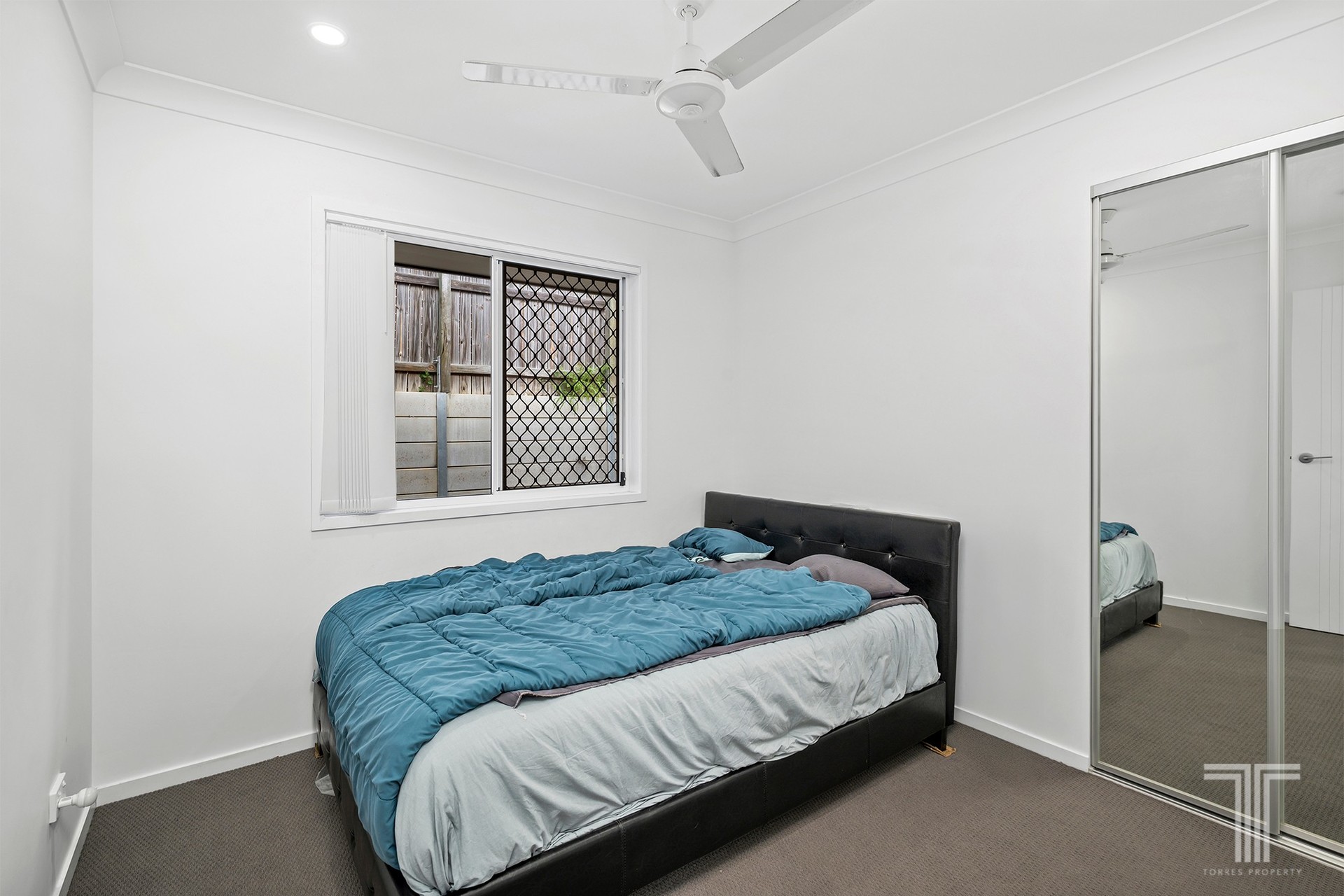 15 Daybreak Street, Spring Mountain, QLD 4300 - Image 8