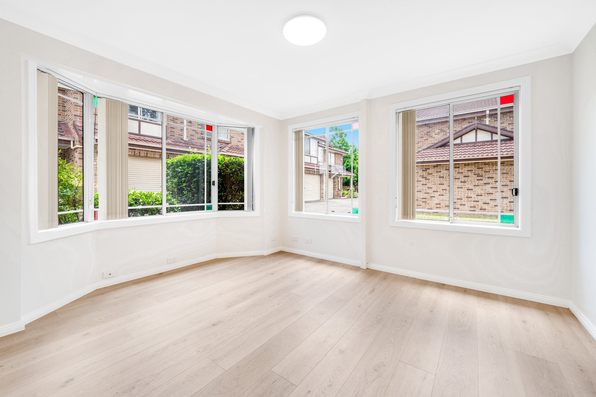 2/26-28 Windermere Avenue, Northmead, NSW 2152 - Image 4