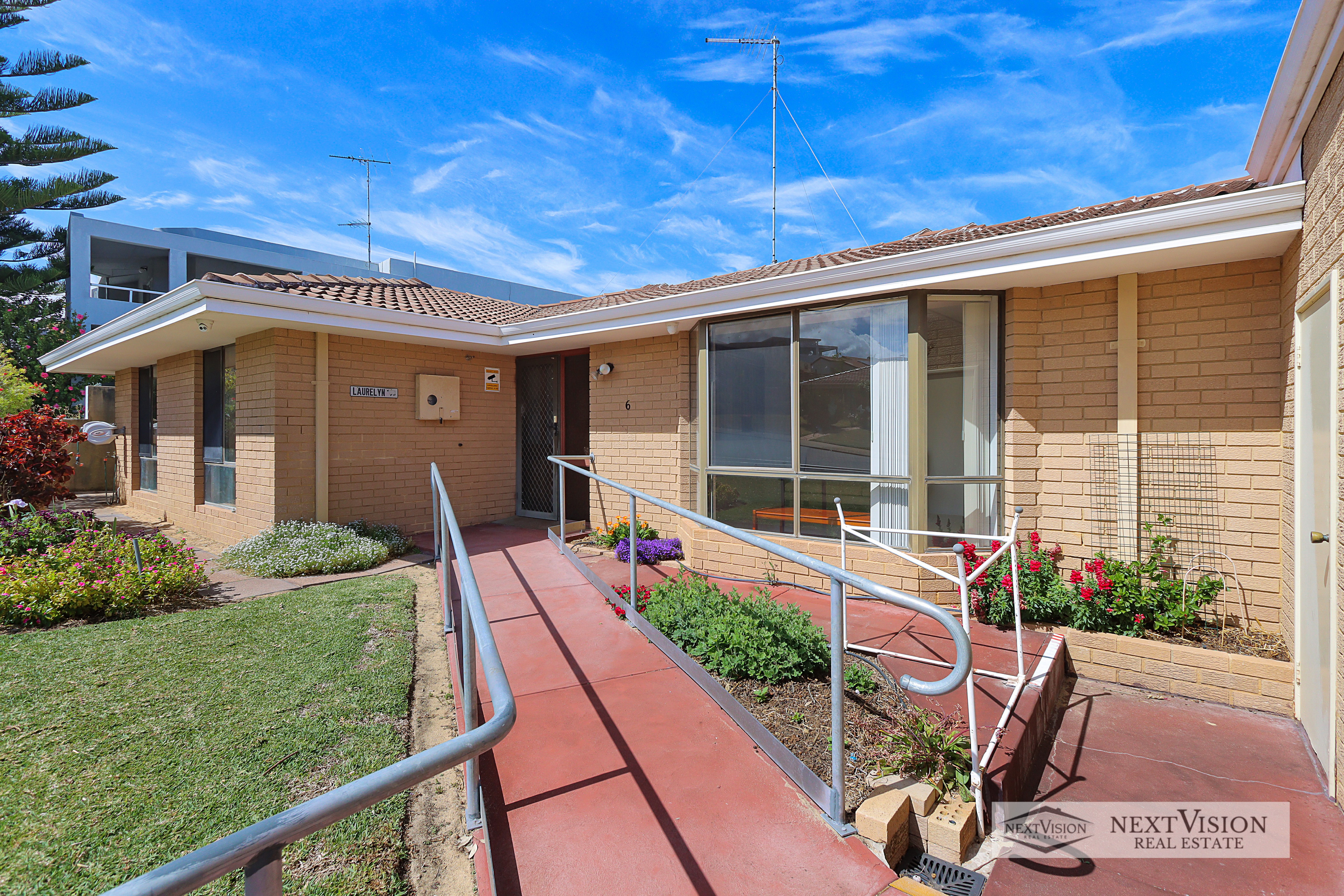 6 Amity Boulevard, Coogee, WA 6166 - Image 6