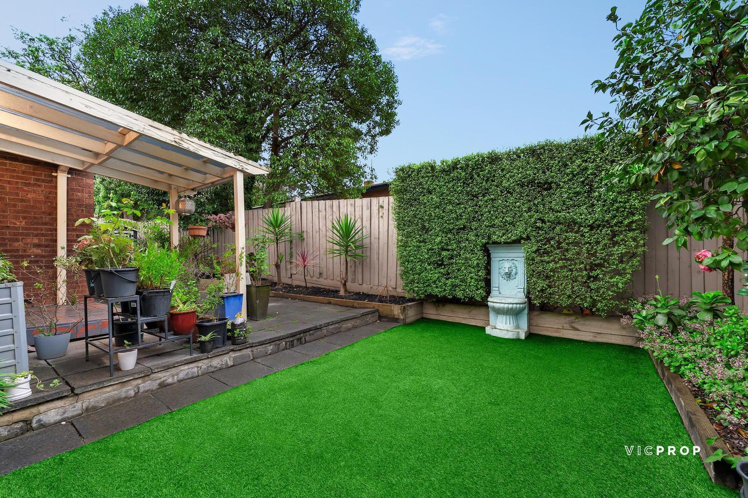 2-bedroom unit at 5 85 MCCRAE ROAD, ROSANNA VIC 3084, Banyule, Victoria