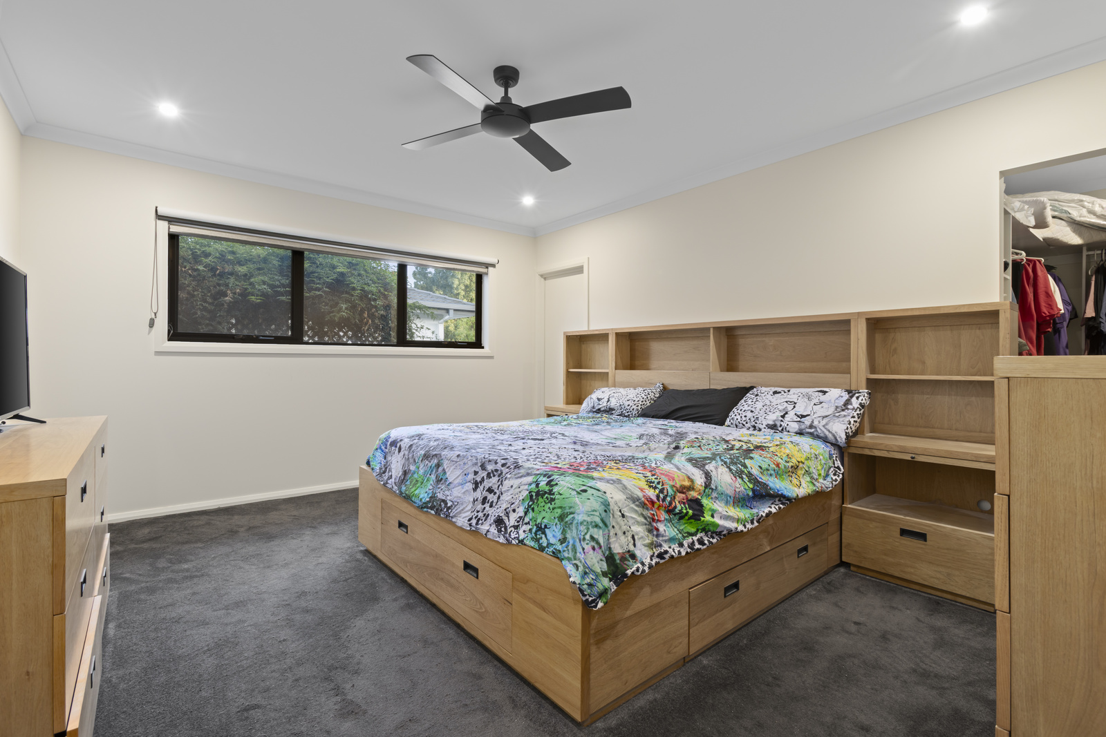 4-bedroom house at 65 Oberon Drive, Belmont, VIC 3216, Greater Geelong, Victoria